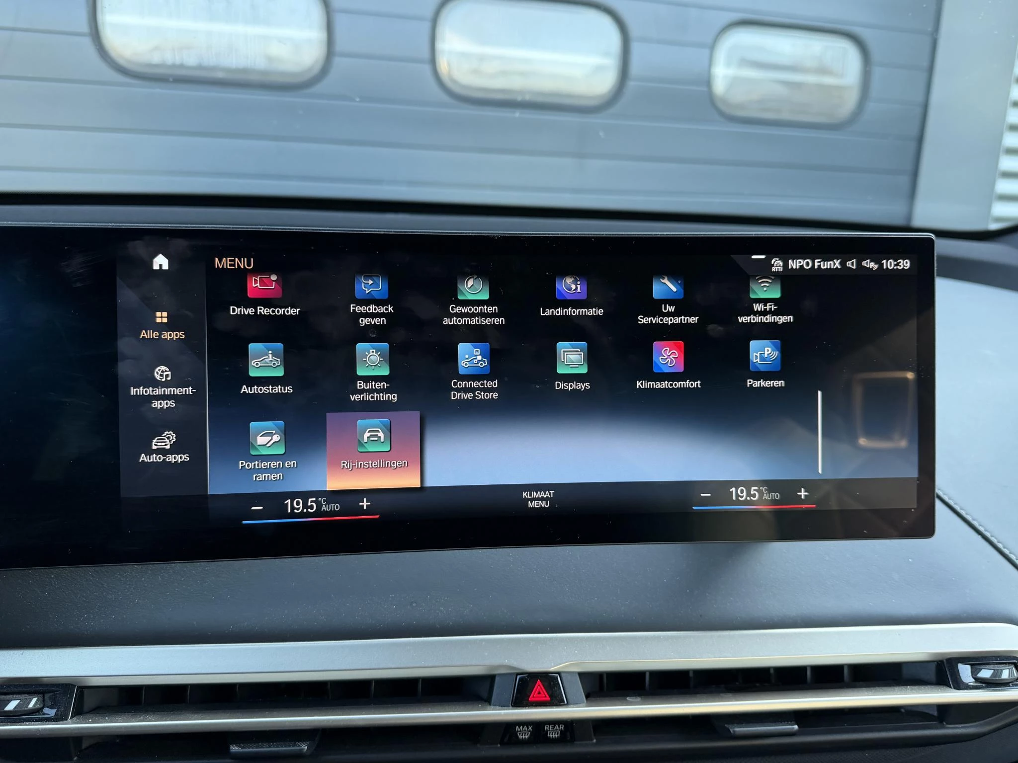 Hoofdafbeelding BMW iX