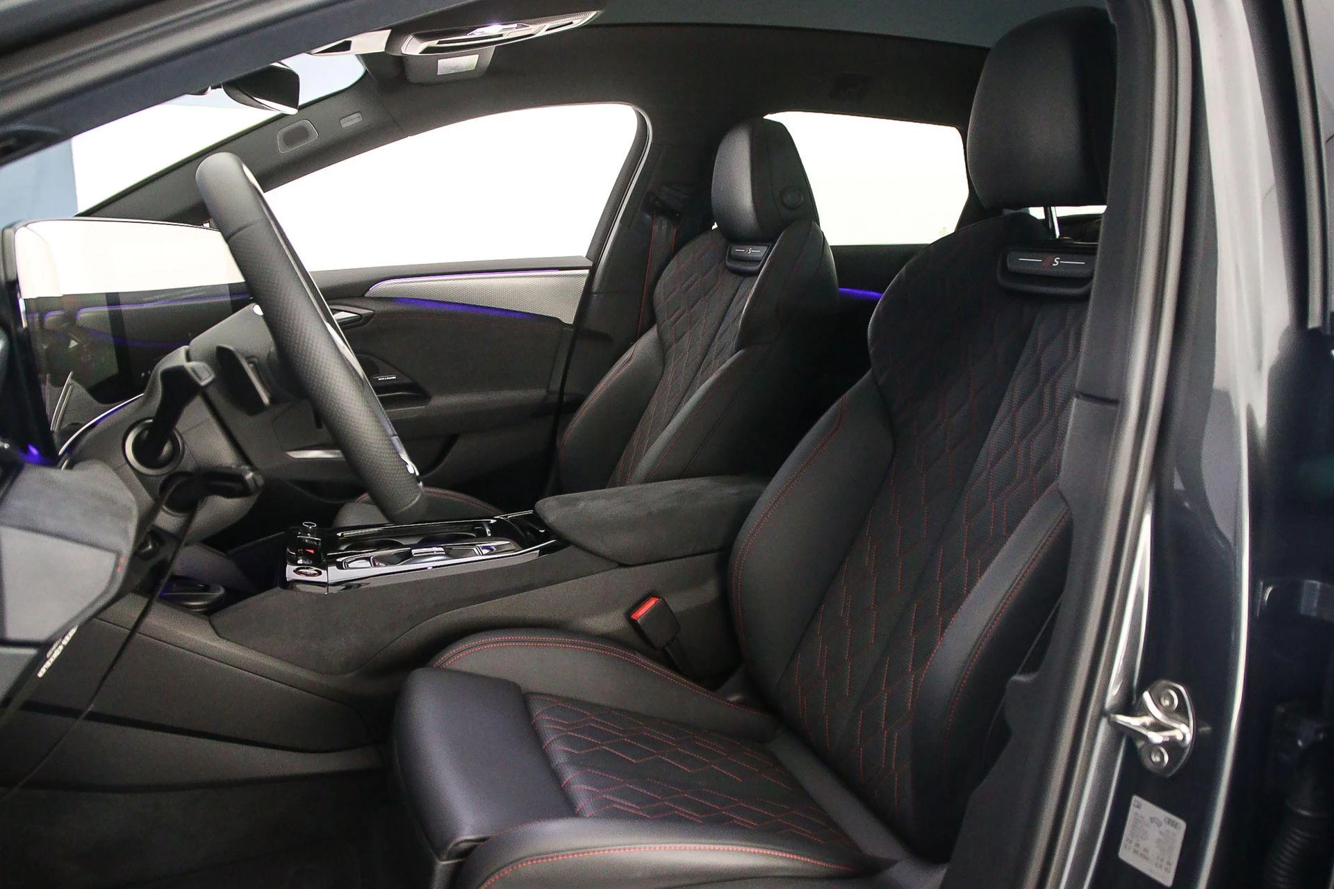Hoofdafbeelding Audi S6 Avant e-tron
