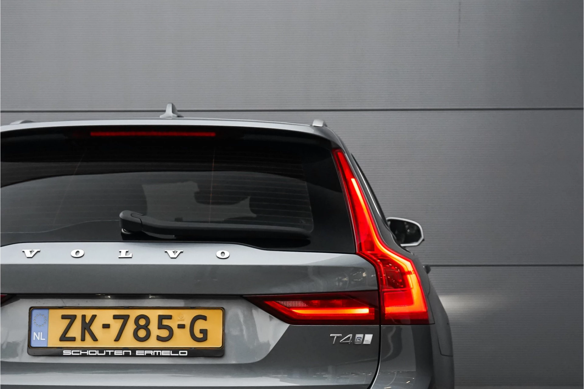 Hoofdafbeelding Volvo V90