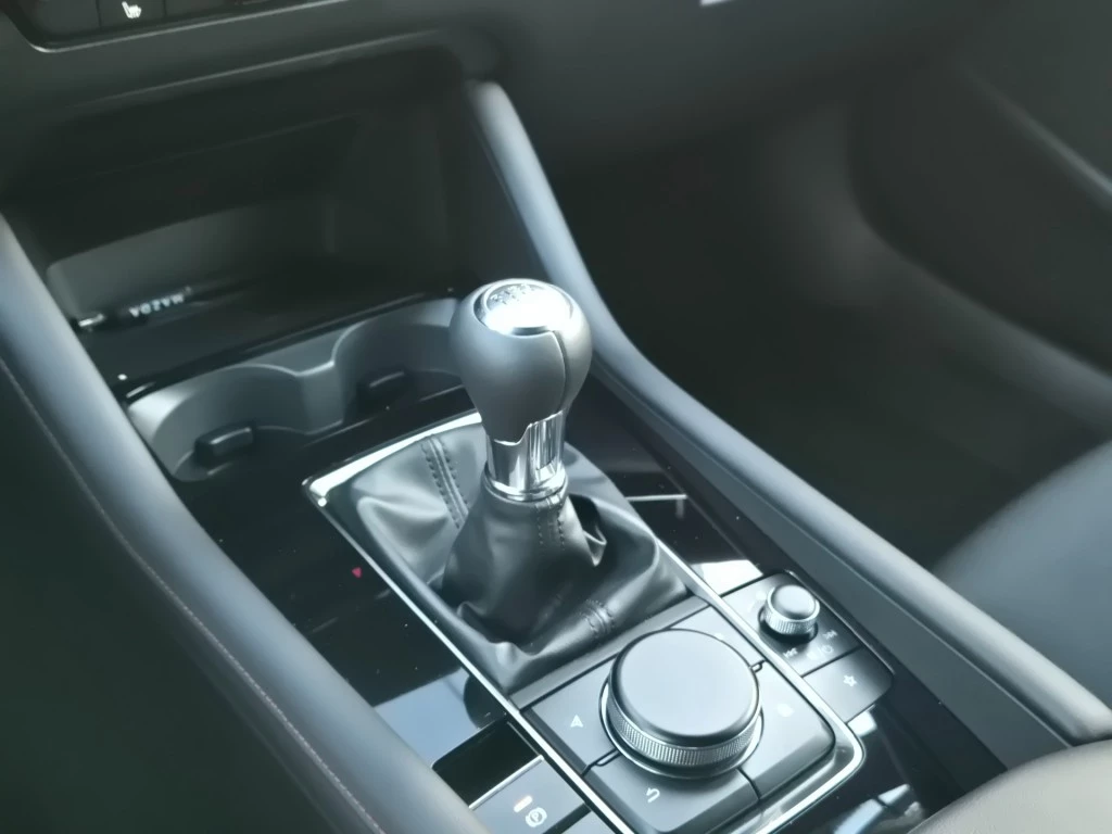 Hoofdafbeelding Mazda 3