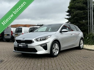 Hoofdafbeelding Kia Ceed Kia Ceed 1.6 CRDi DynamicLine, Navi, Cruise, Airco!