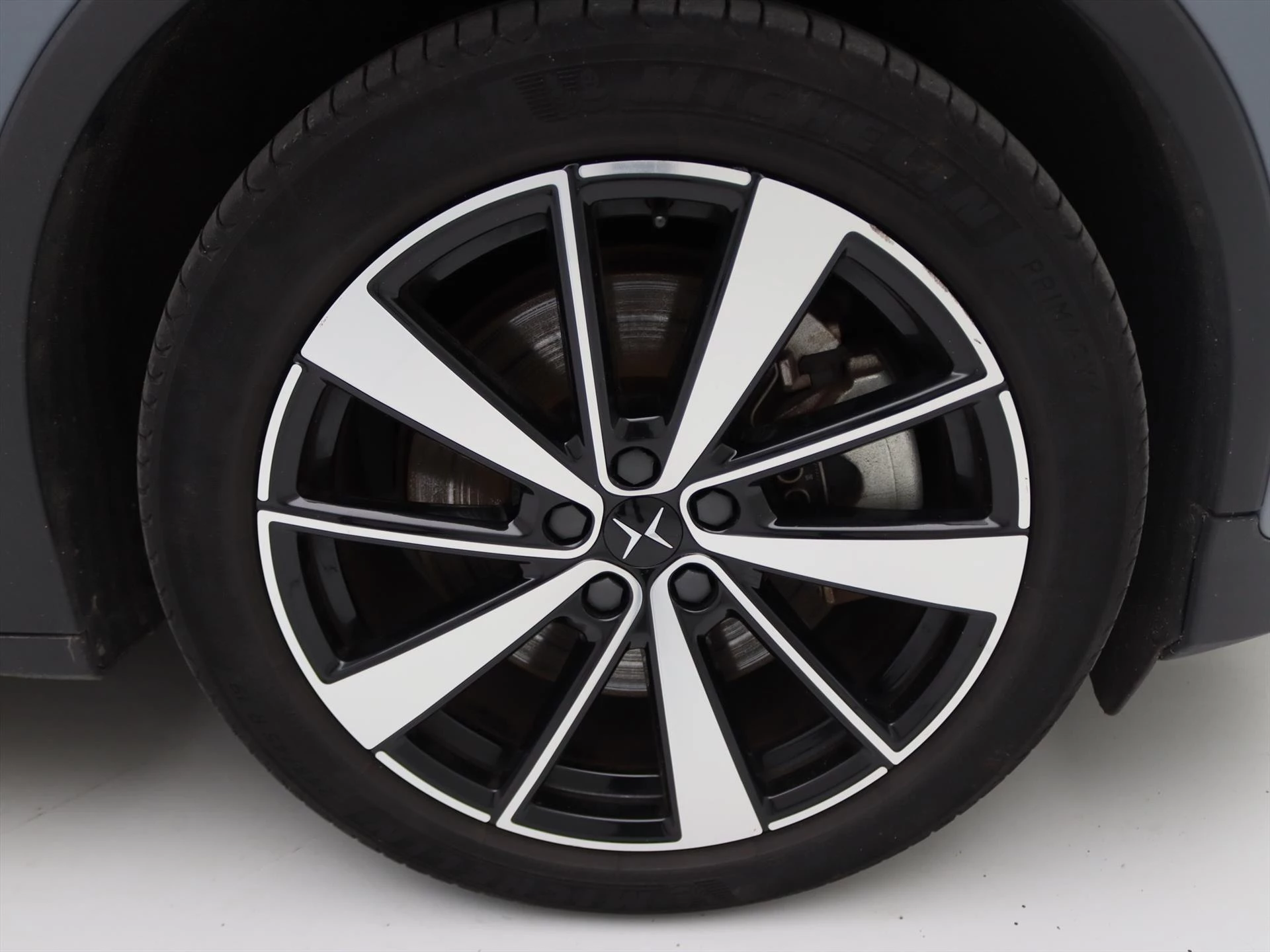 Hoofdafbeelding Polestar 2