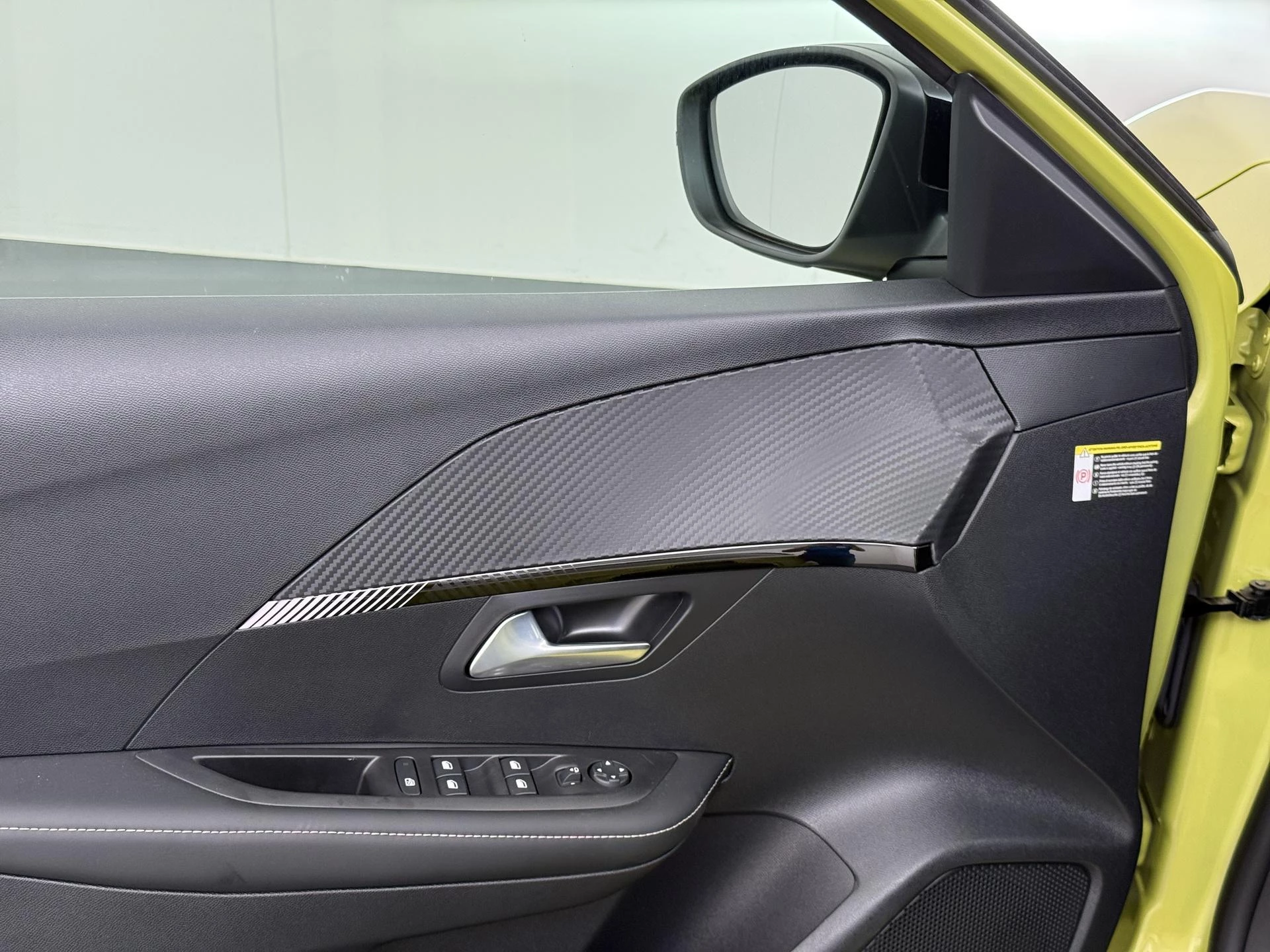 Hoofdafbeelding Peugeot e-208
