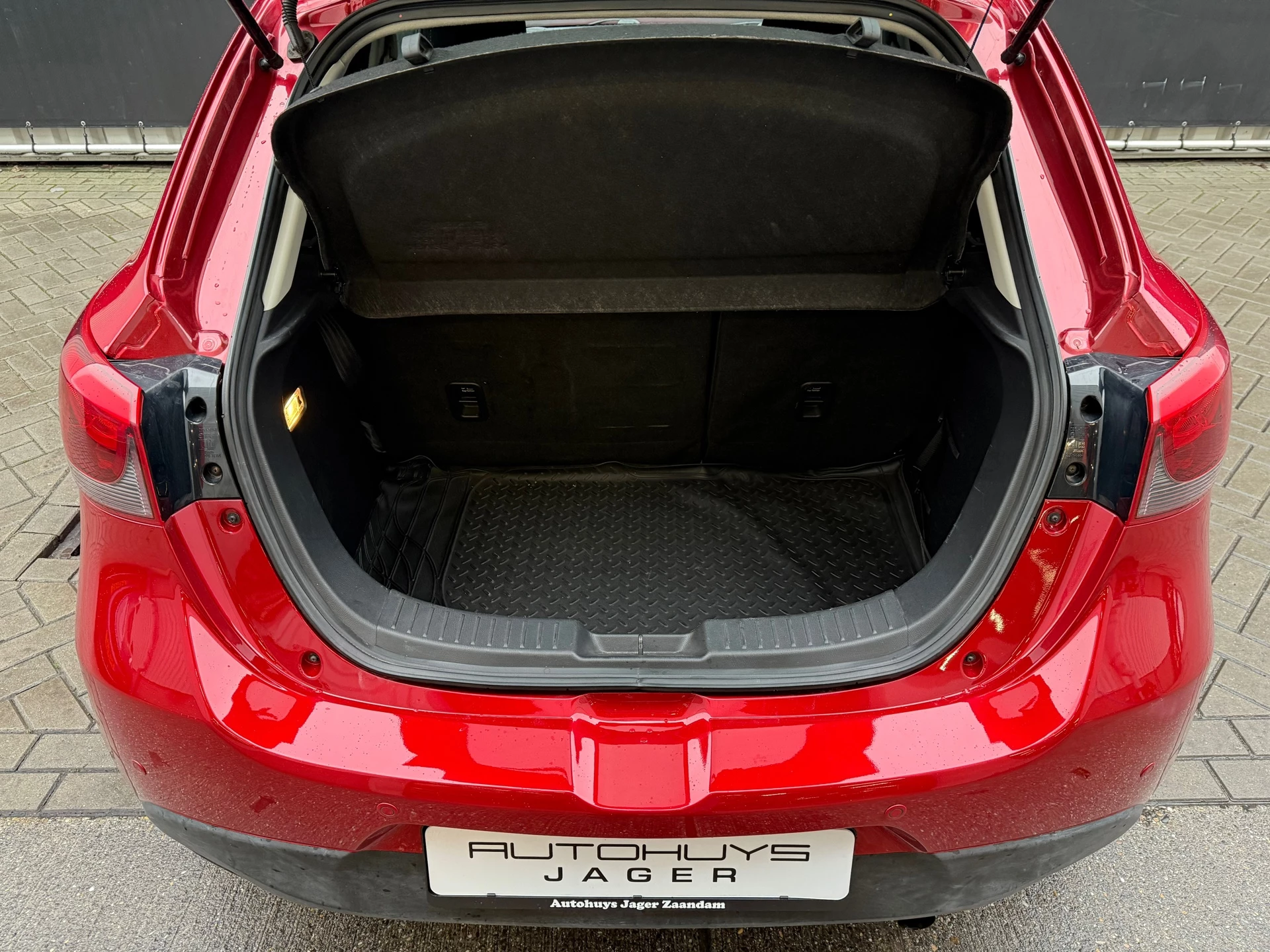 Hoofdafbeelding Mazda 2