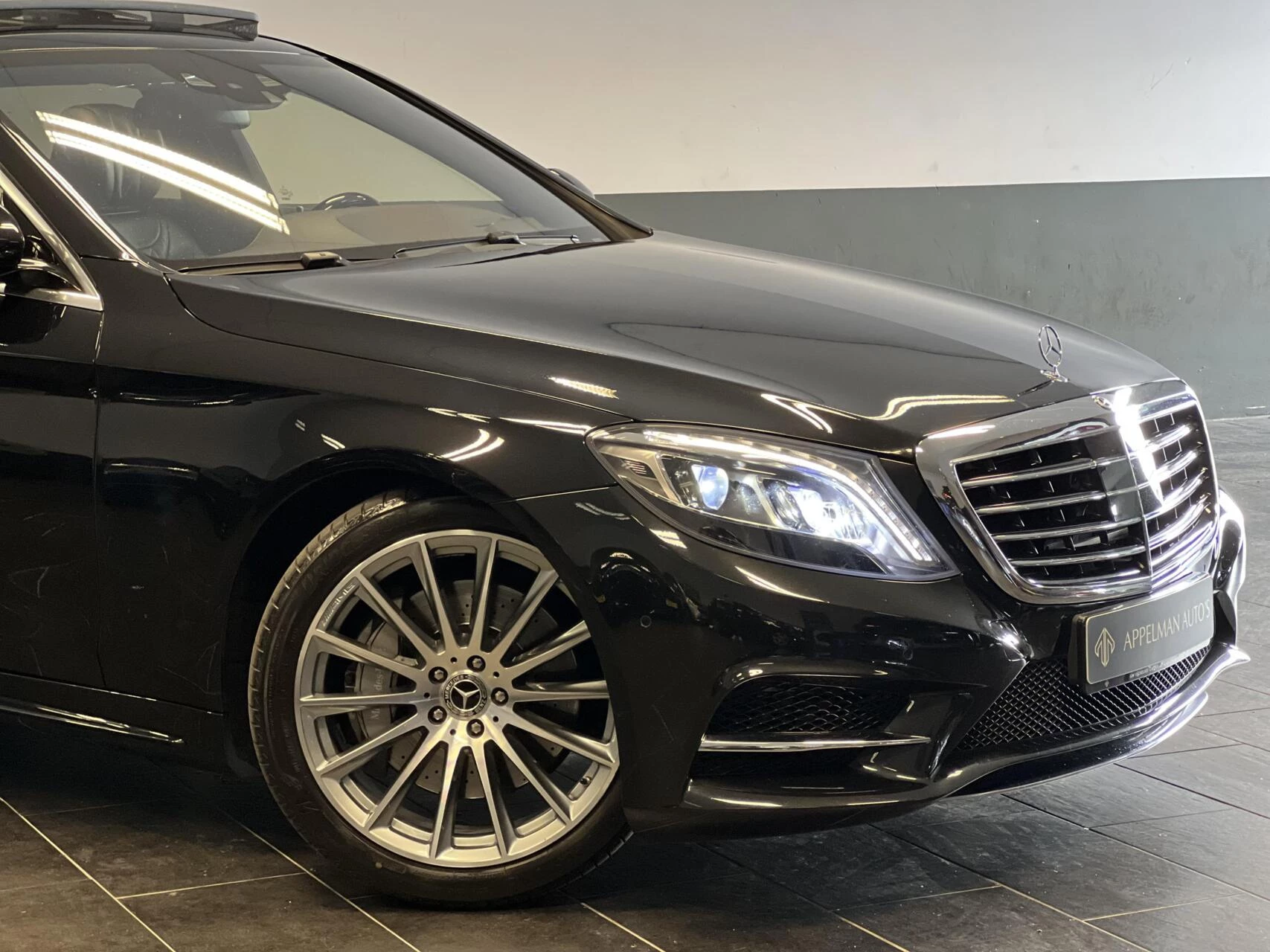 Hoofdafbeelding Mercedes-Benz S-Klasse