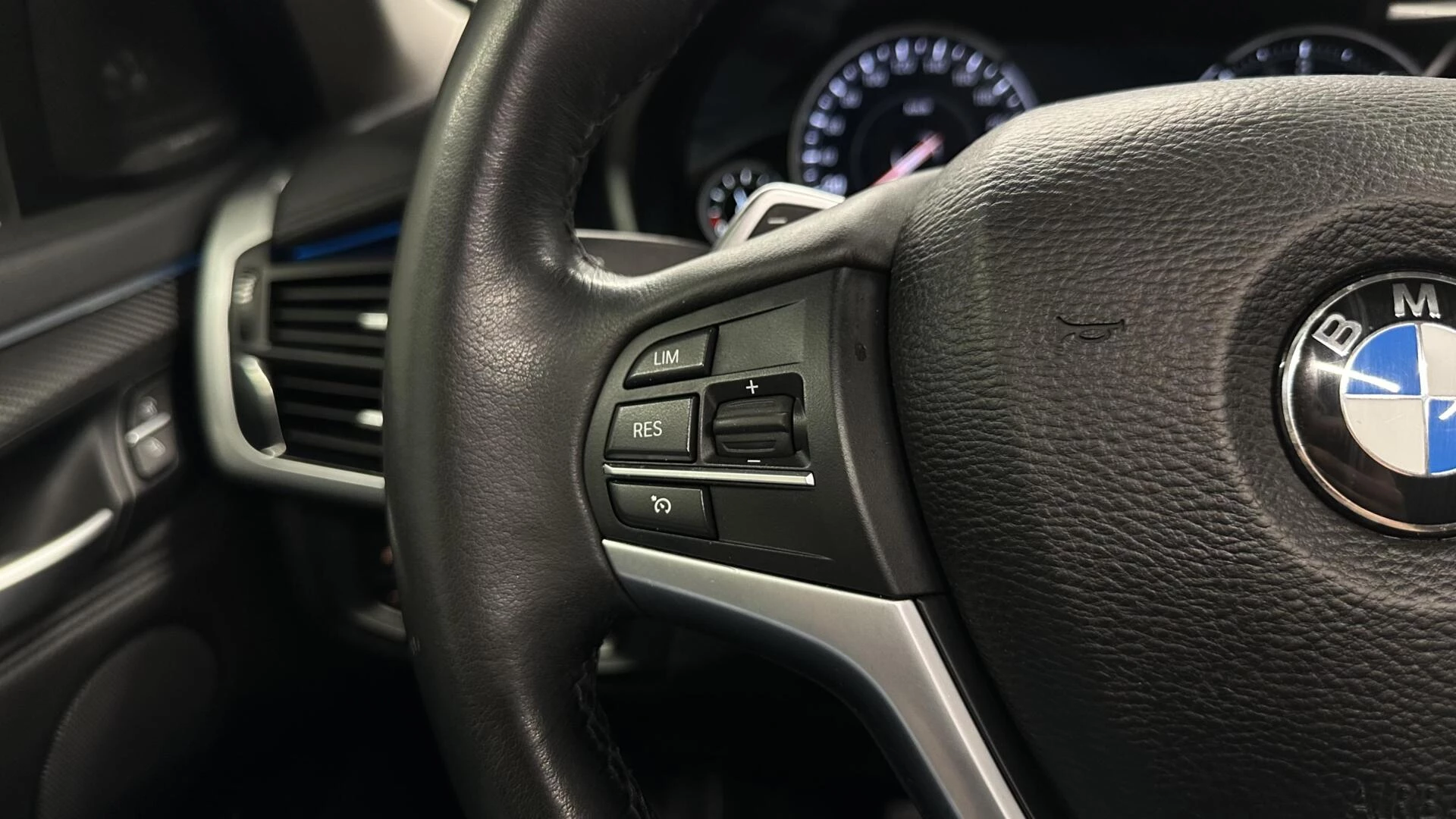 Hoofdafbeelding BMW X6