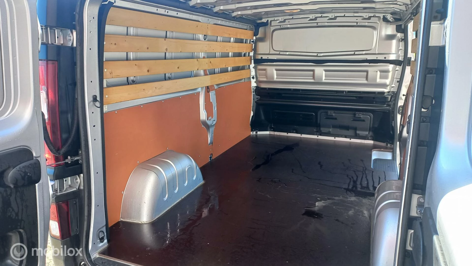 Hoofdafbeelding Nissan NV300