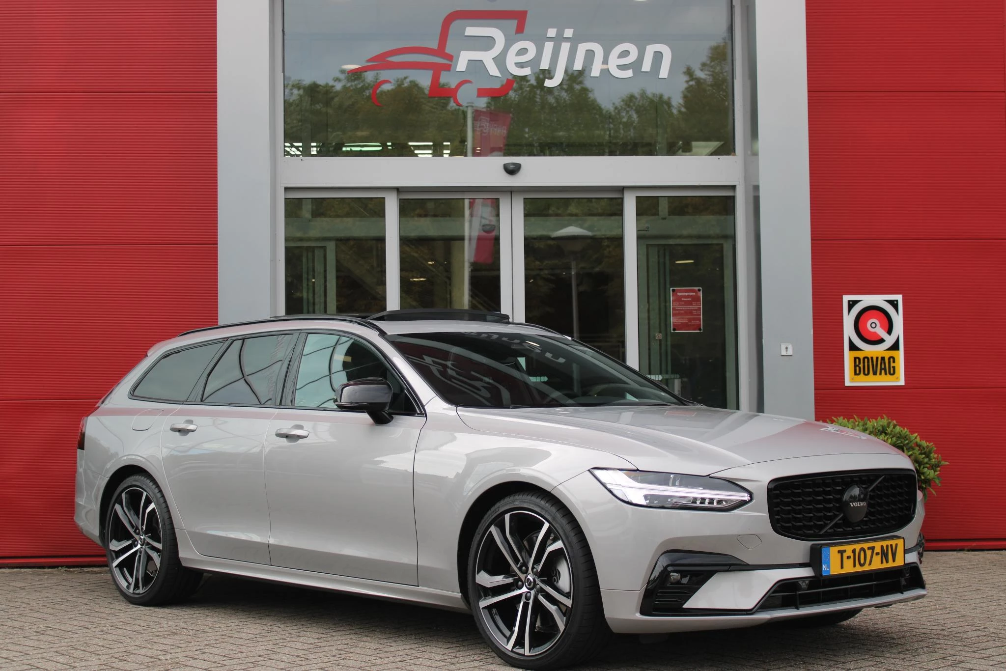 Hoofdafbeelding Volvo V90