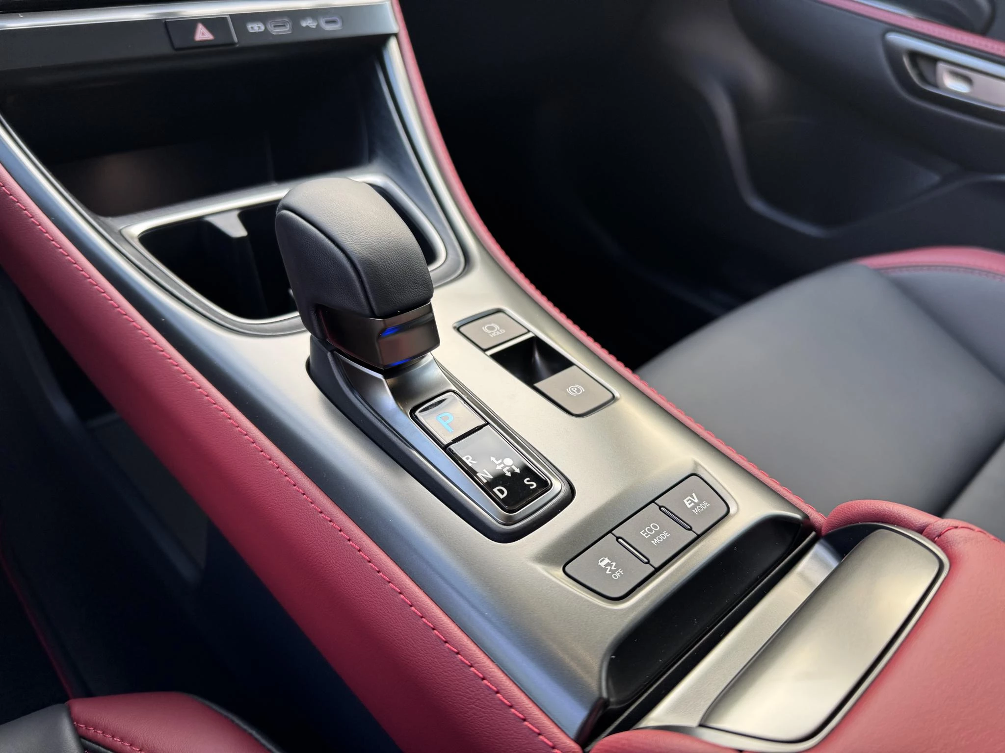 Hoofdafbeelding Lexus LBX