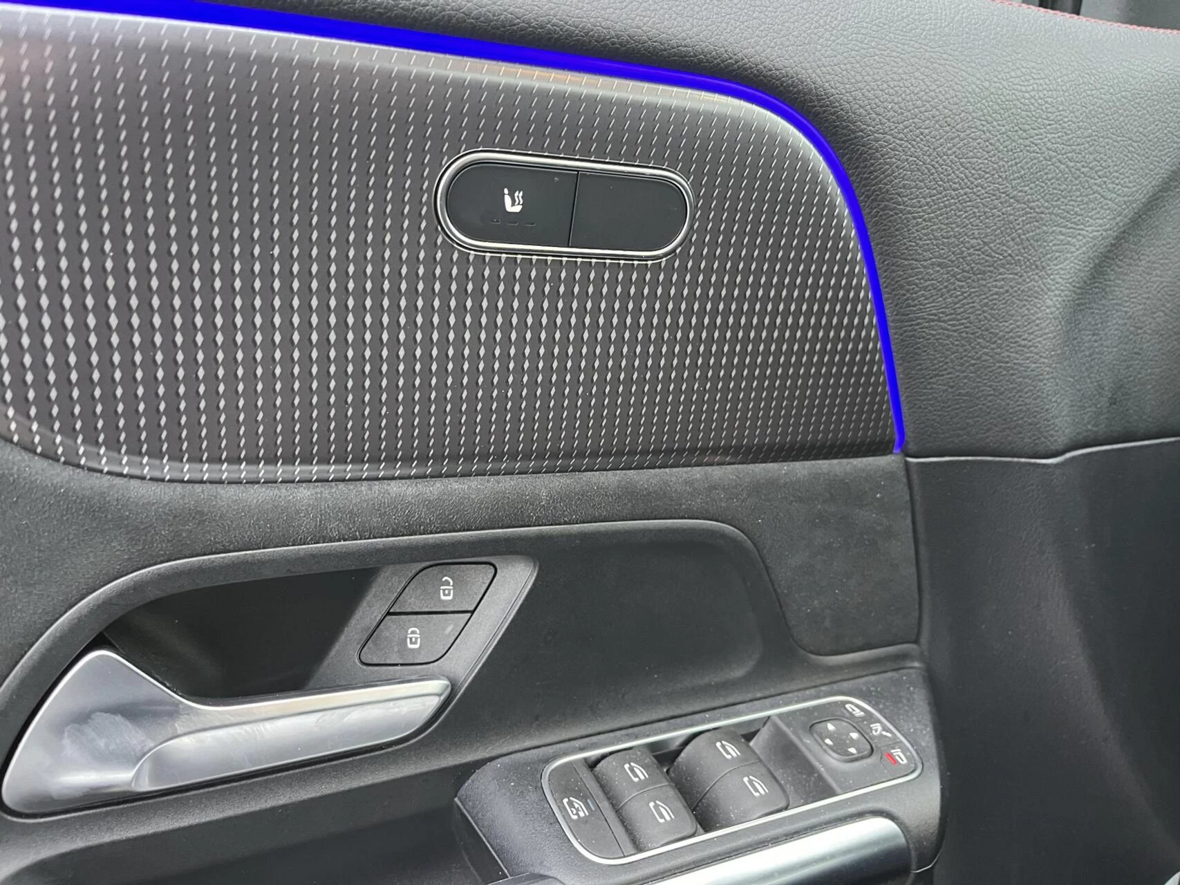 Hoofdafbeelding Mercedes-Benz EQA