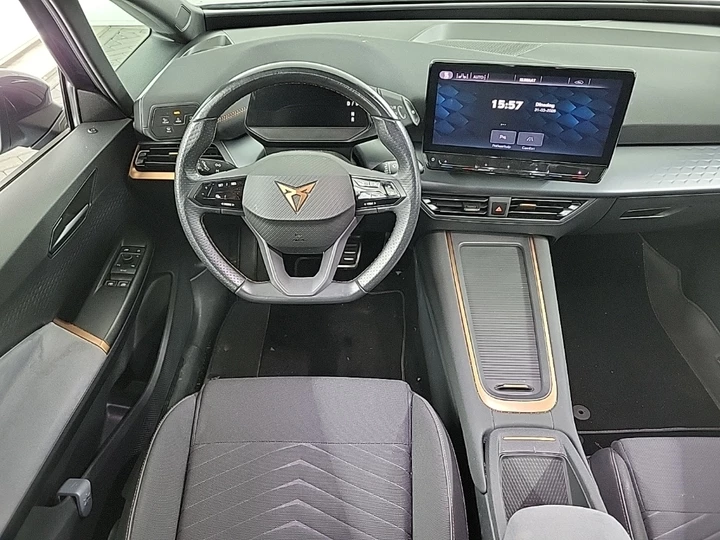 Hoofdafbeelding CUPRA Born