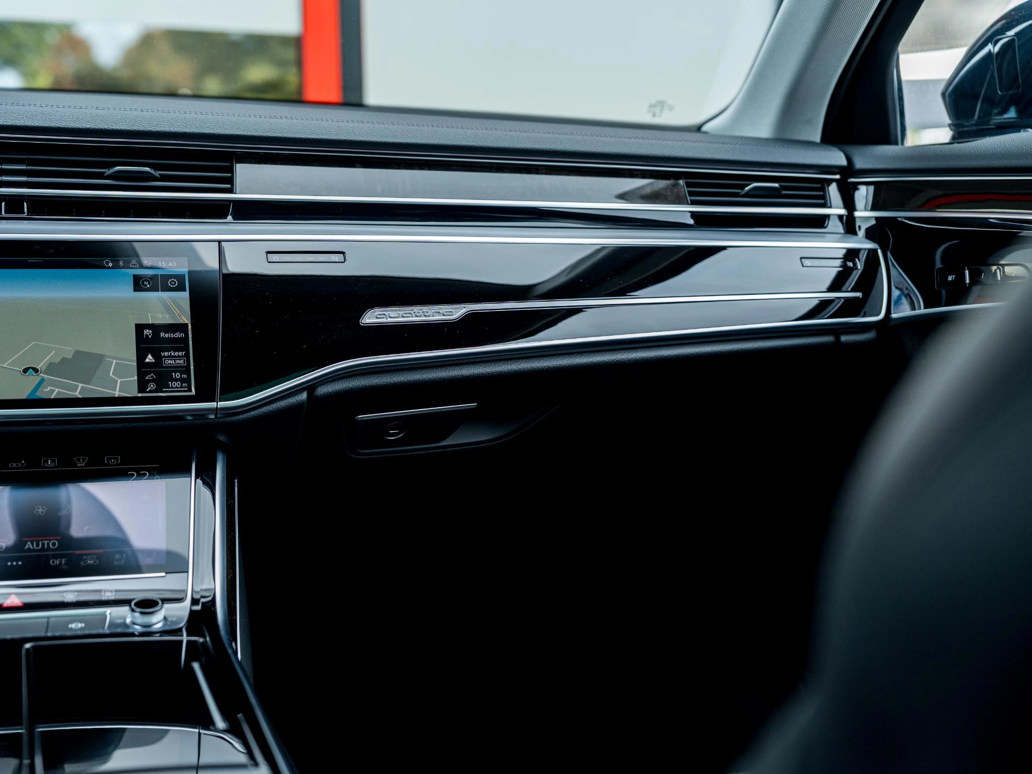 Hoofdafbeelding Audi A8