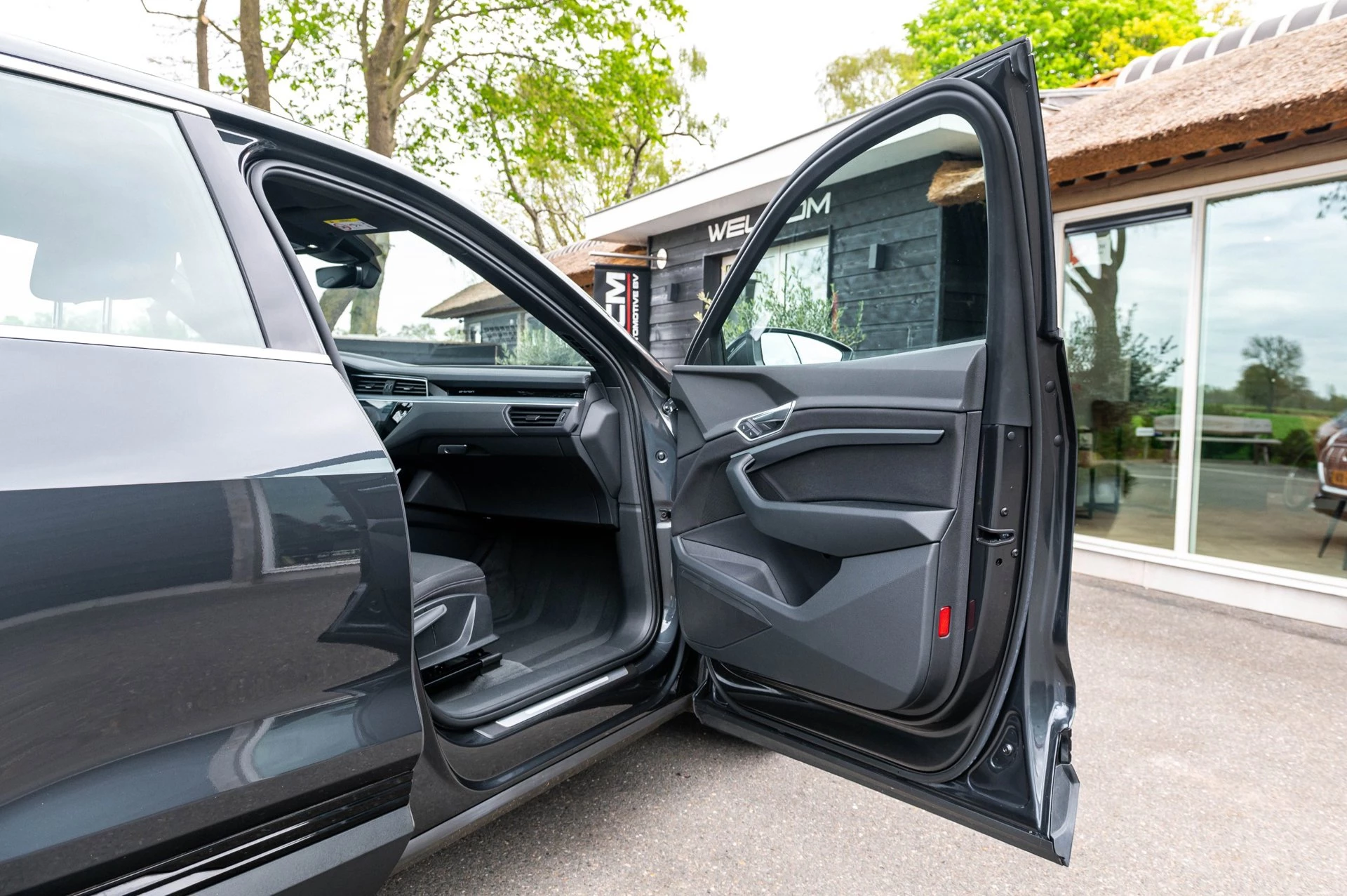 Hoofdafbeelding Audi e-tron