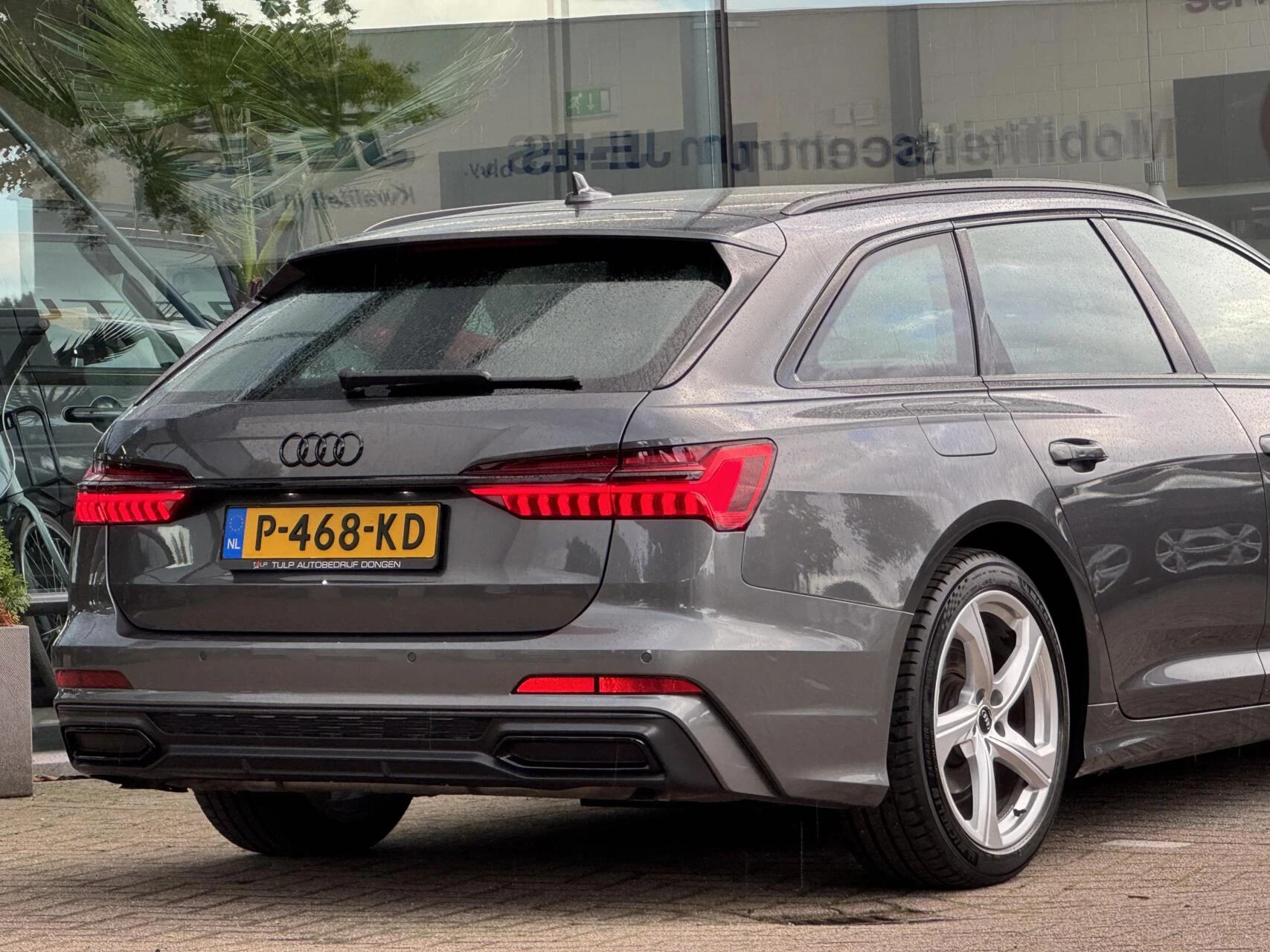 Hoofdafbeelding Audi A6