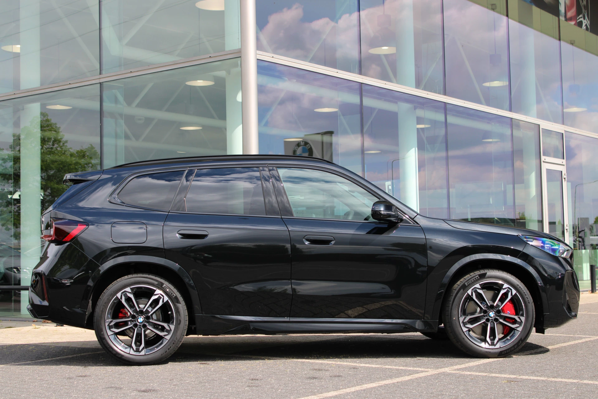 Hoofdafbeelding BMW iX1