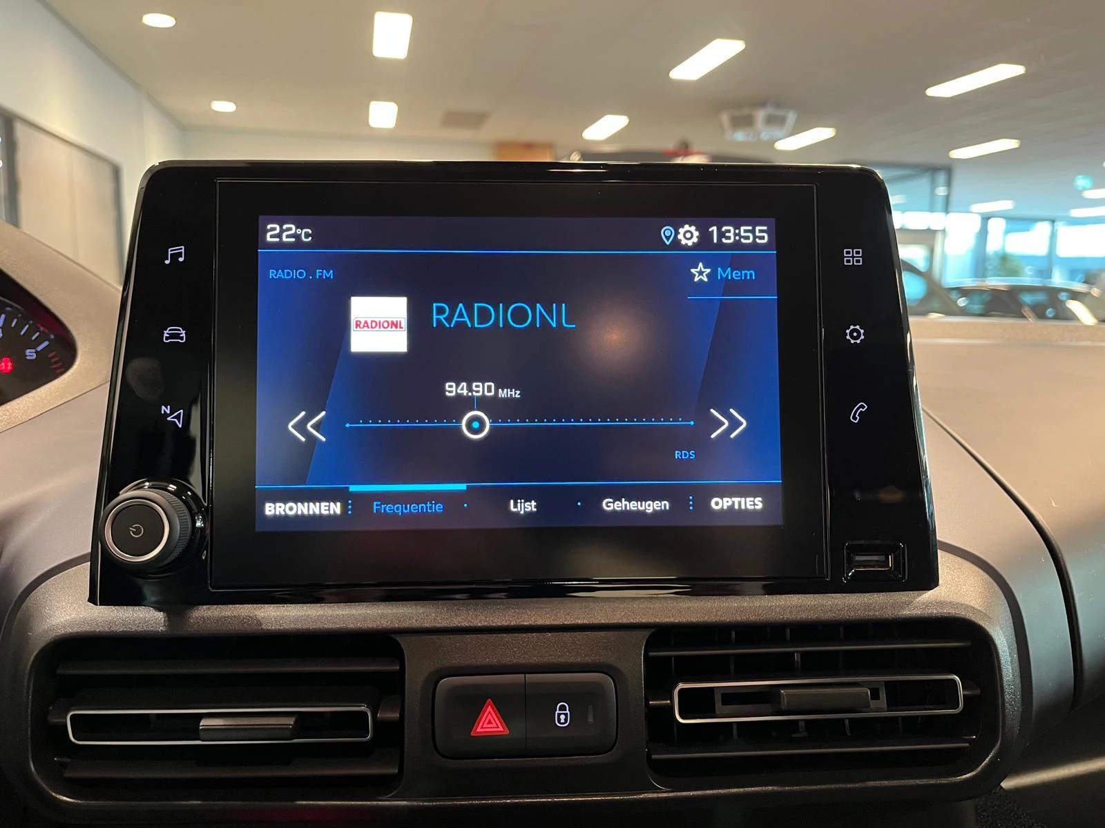 Hoofdafbeelding Peugeot Rifter