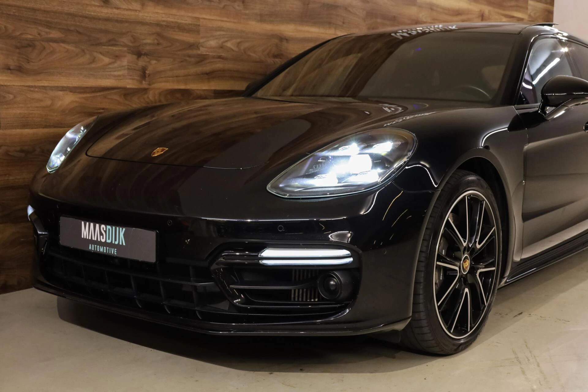 Hoofdafbeelding Porsche Panamera