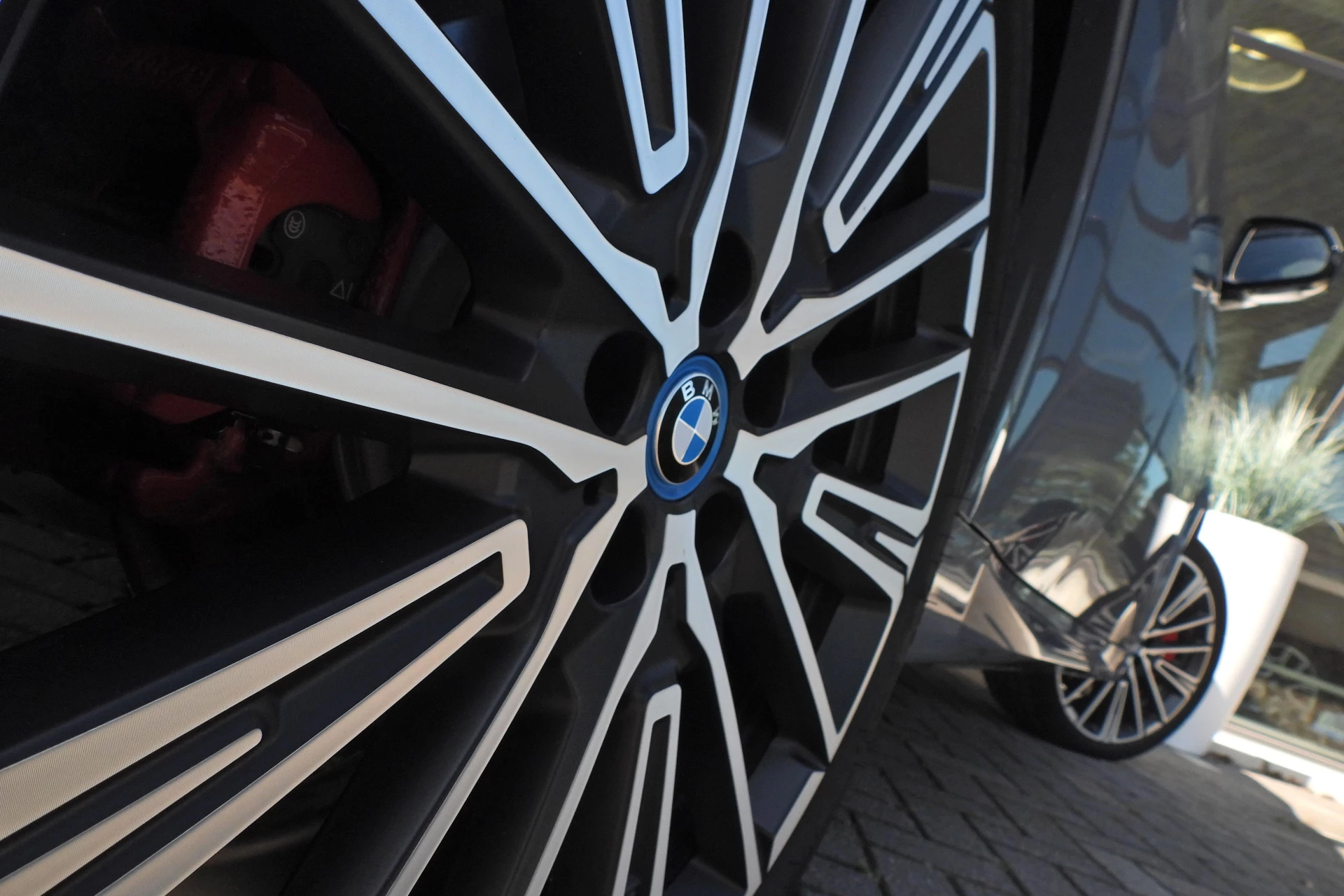 Hoofdafbeelding BMW iX2