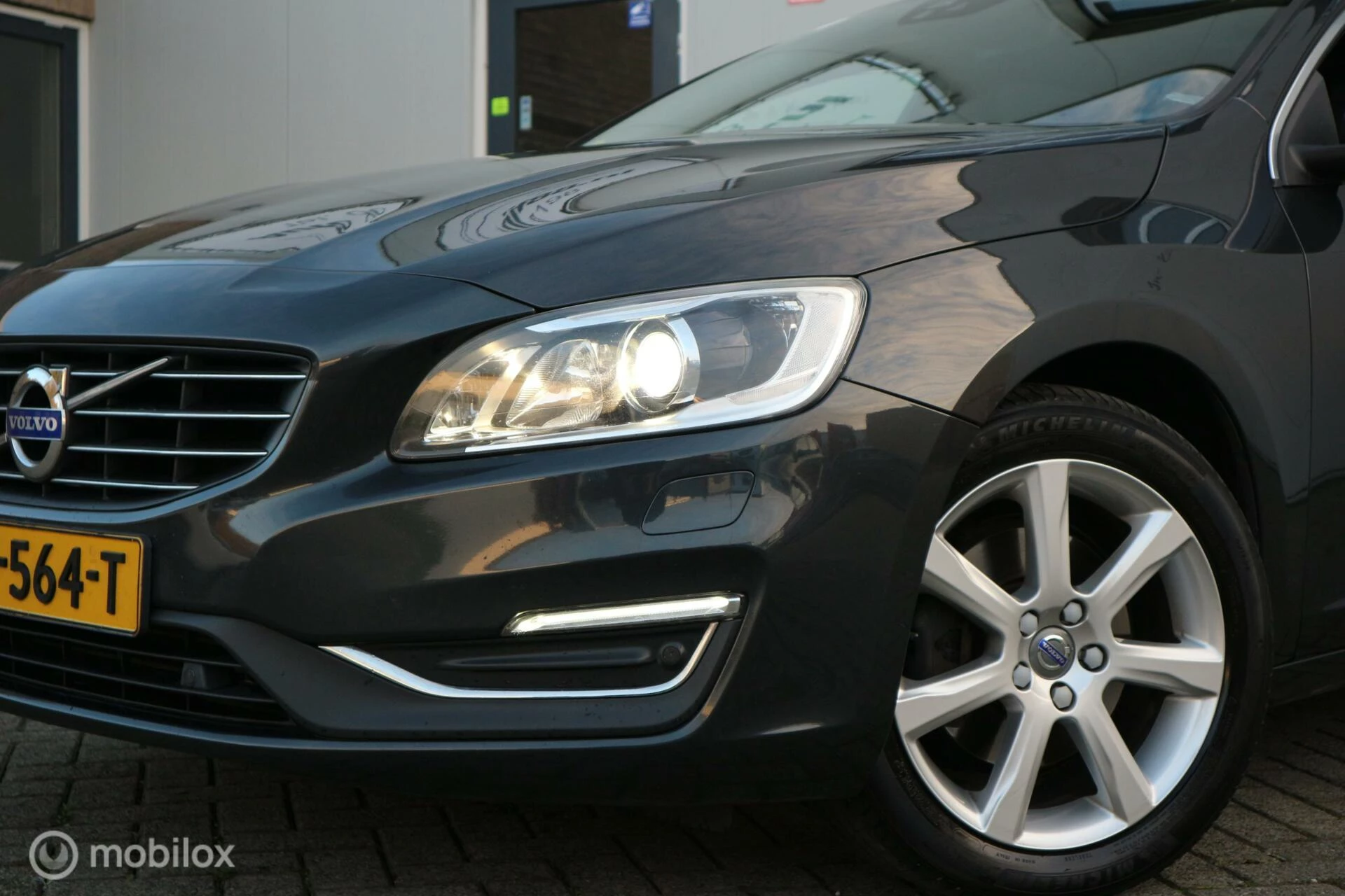 Hoofdafbeelding Volvo V60