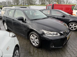 Lexus CT 200h Hybrid leer daeler onderhouden