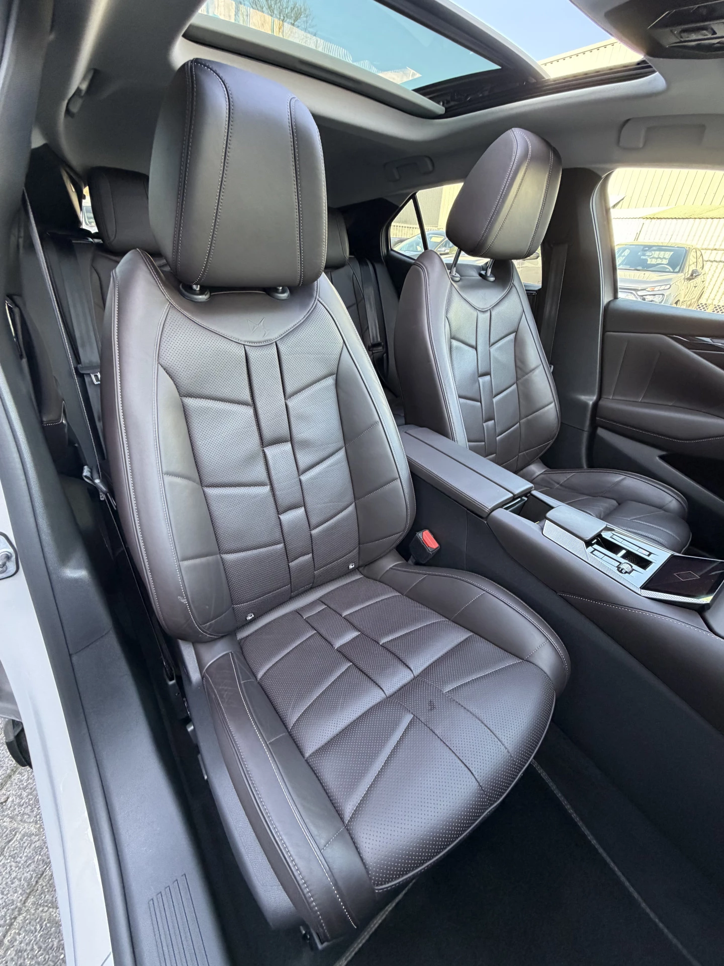 Hoofdafbeelding DS DS 4