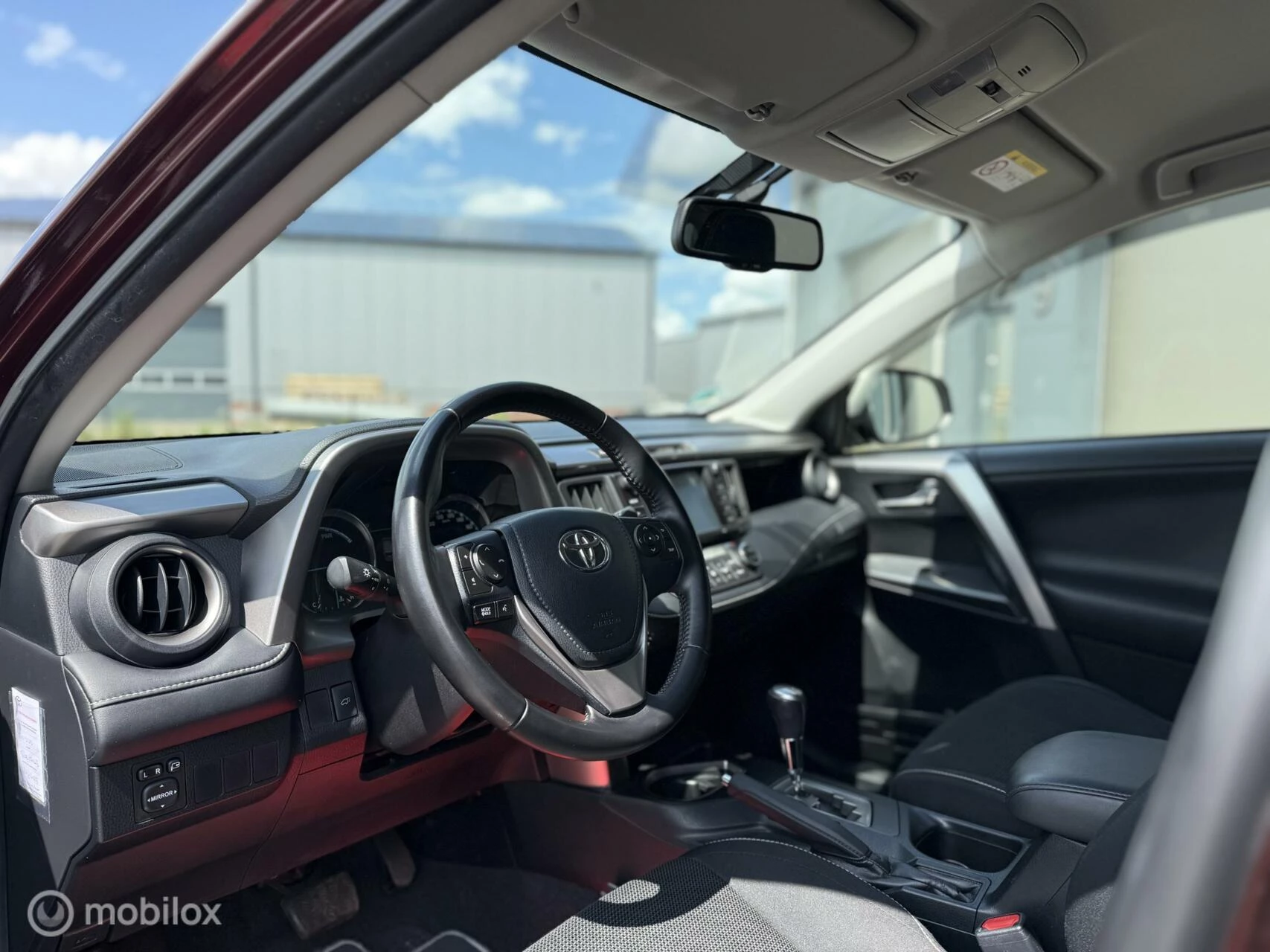 Hoofdafbeelding Toyota RAV4