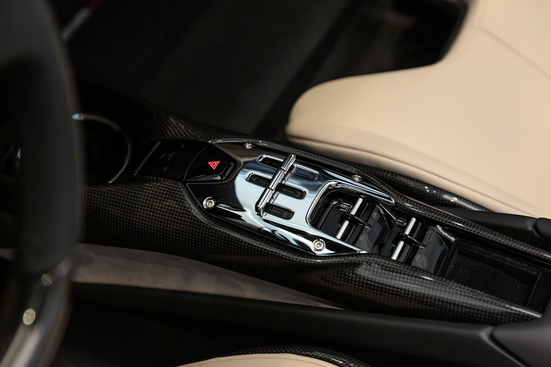 Hoofdafbeelding Ferrari 296