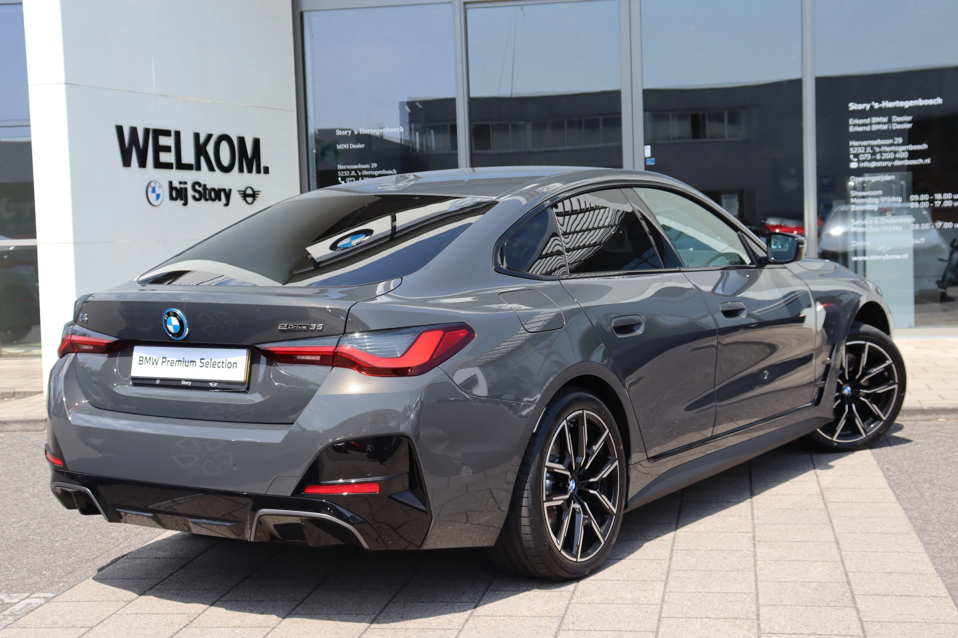 Hoofdafbeelding BMW i4