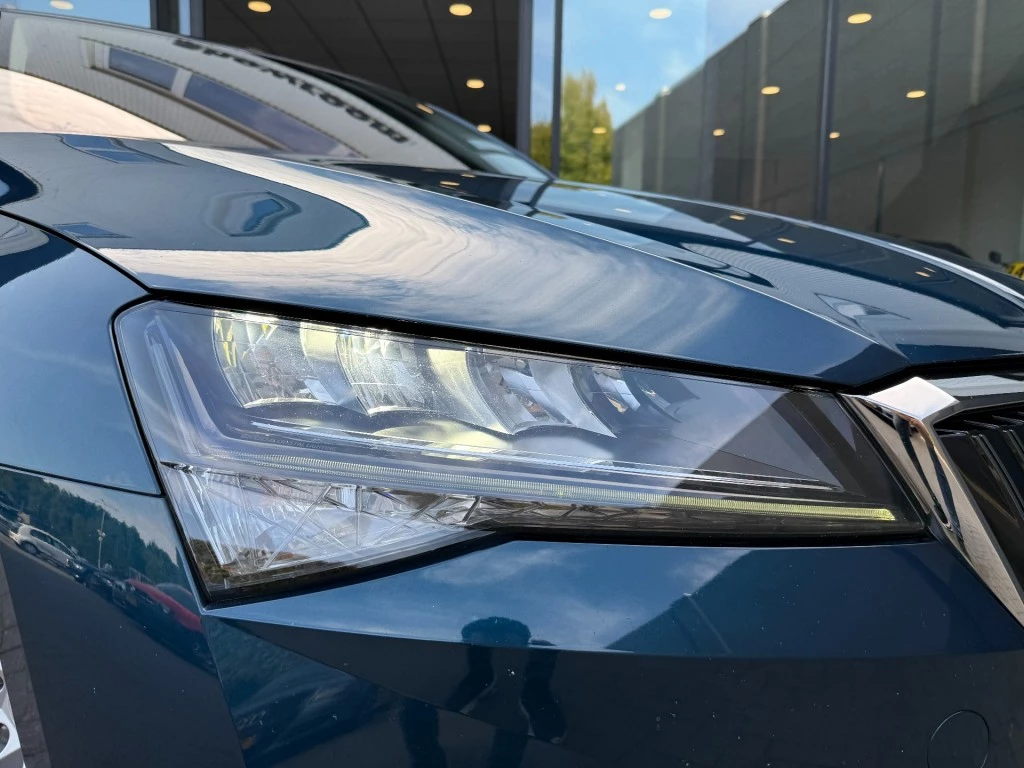 Hoofdafbeelding Škoda Superb