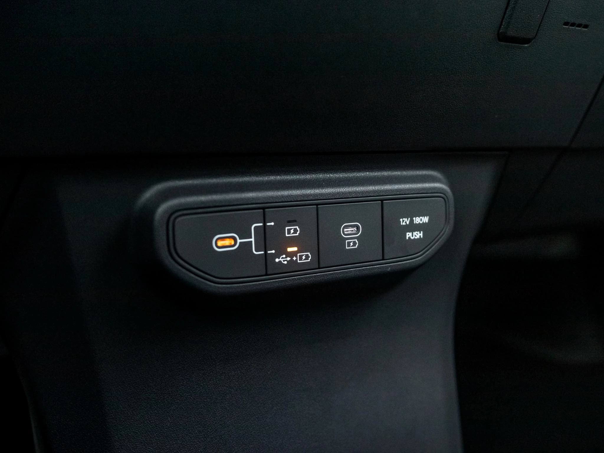 Hoofdafbeelding Kia EV5