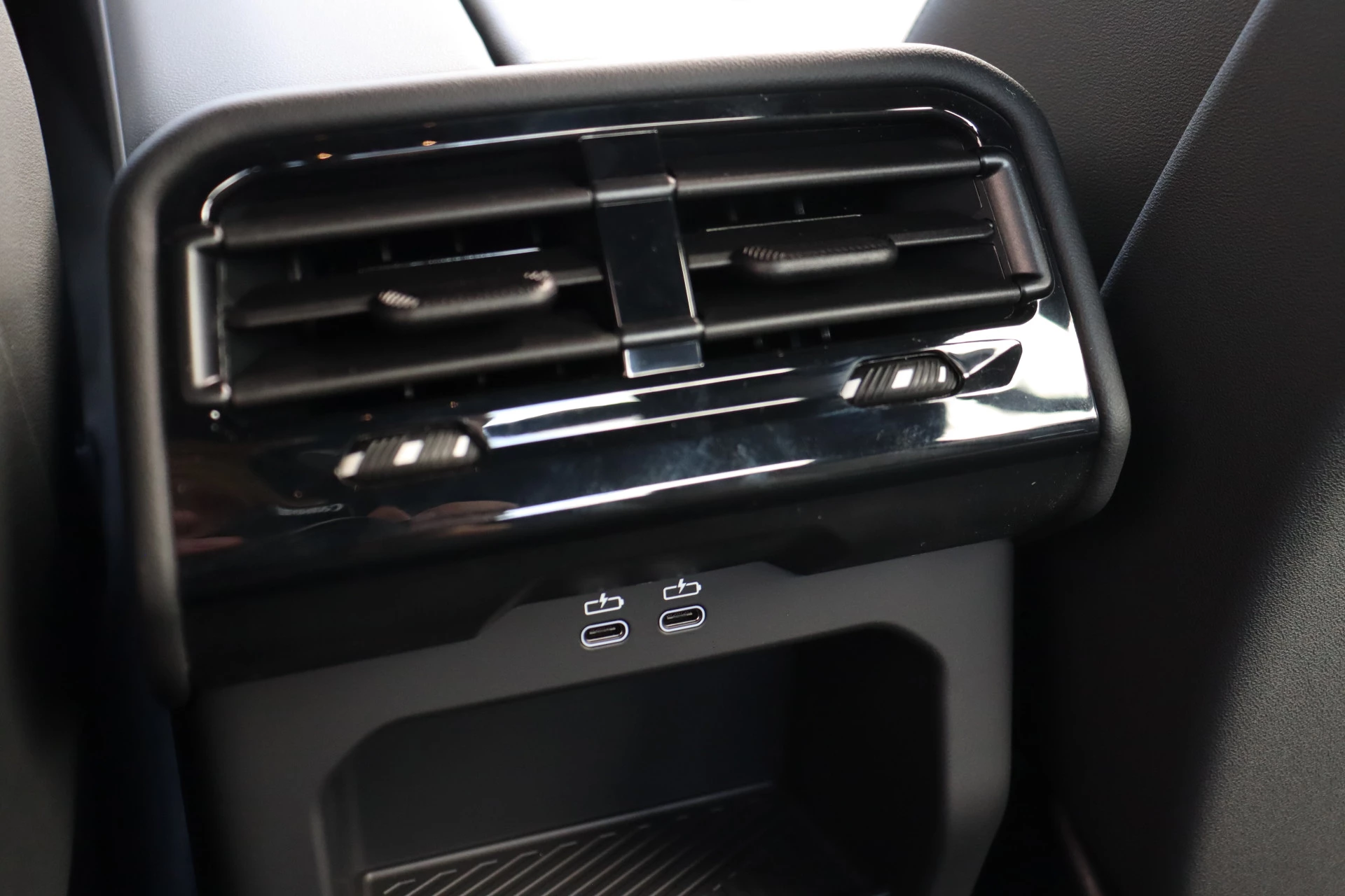 Hoofdafbeelding BMW i5