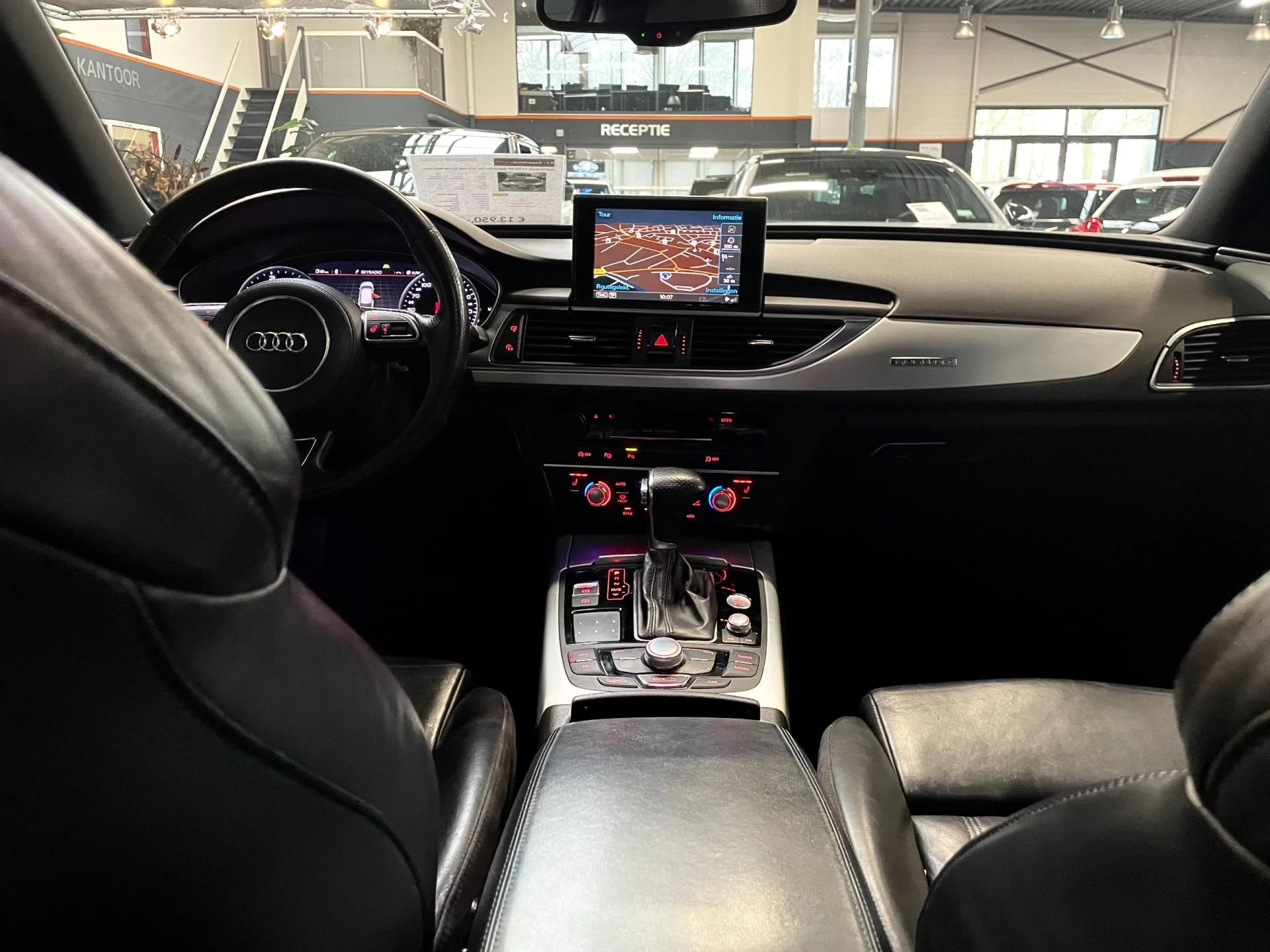 Hoofdafbeelding Audi A6