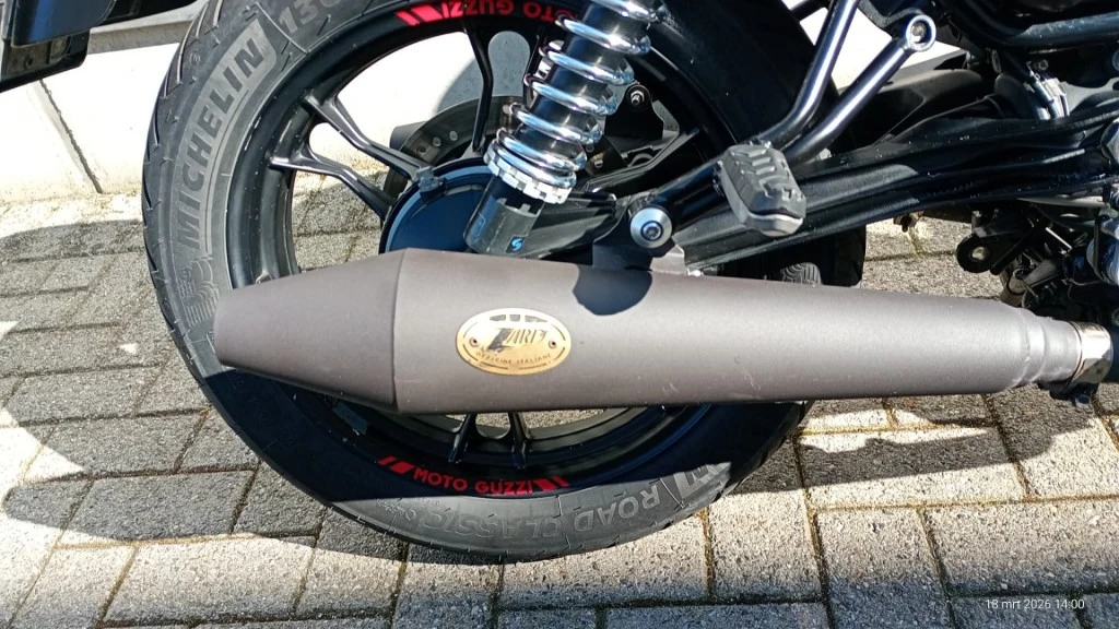 Hoofdafbeelding Moto Guzzi V7