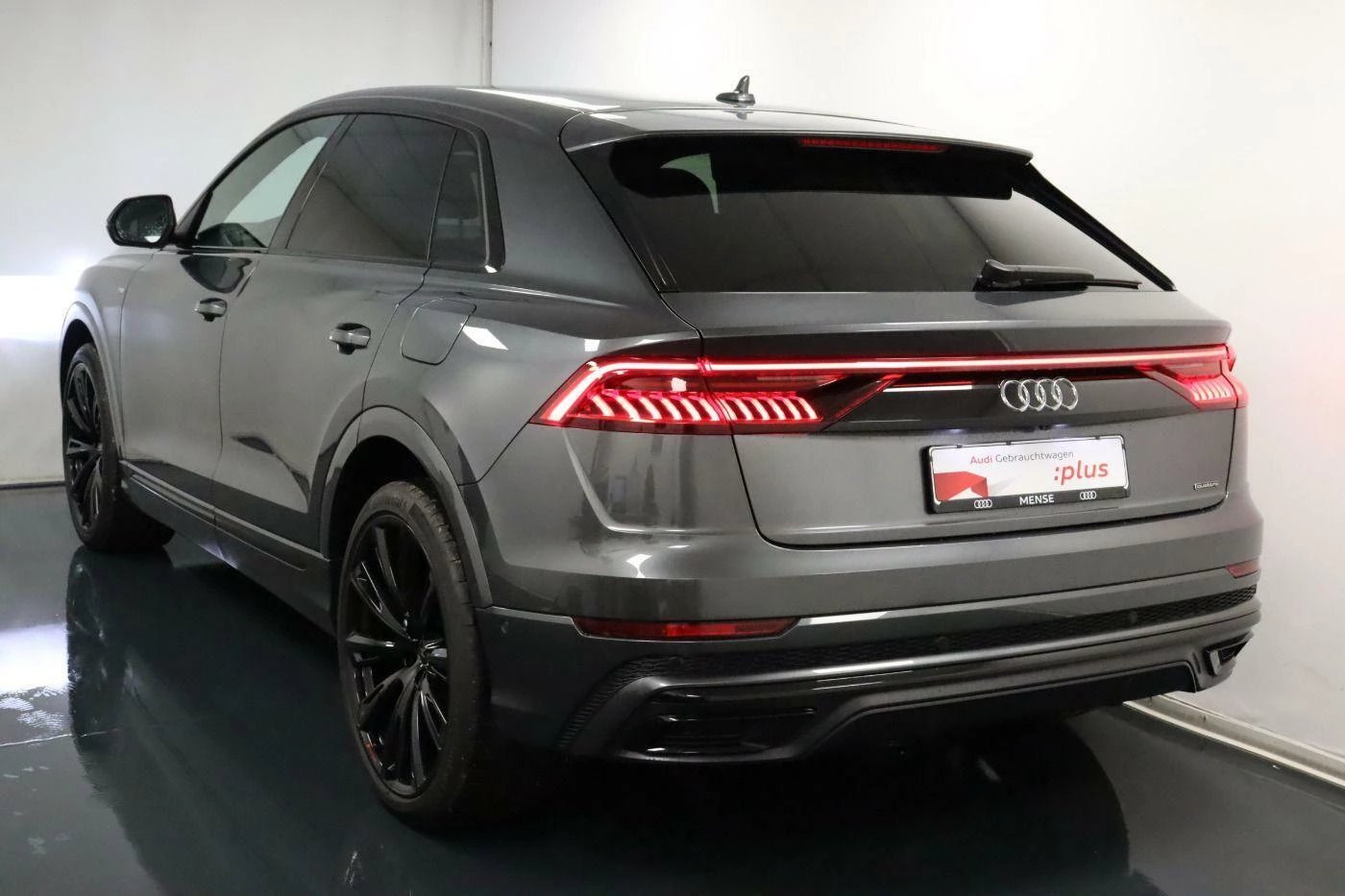 Hoofdafbeelding Audi Q8