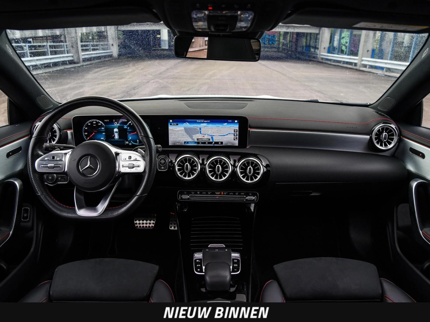 Hoofdafbeelding Mercedes-Benz CLA