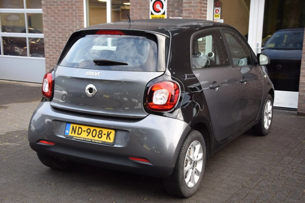 Hoofdafbeelding Smart Forfour