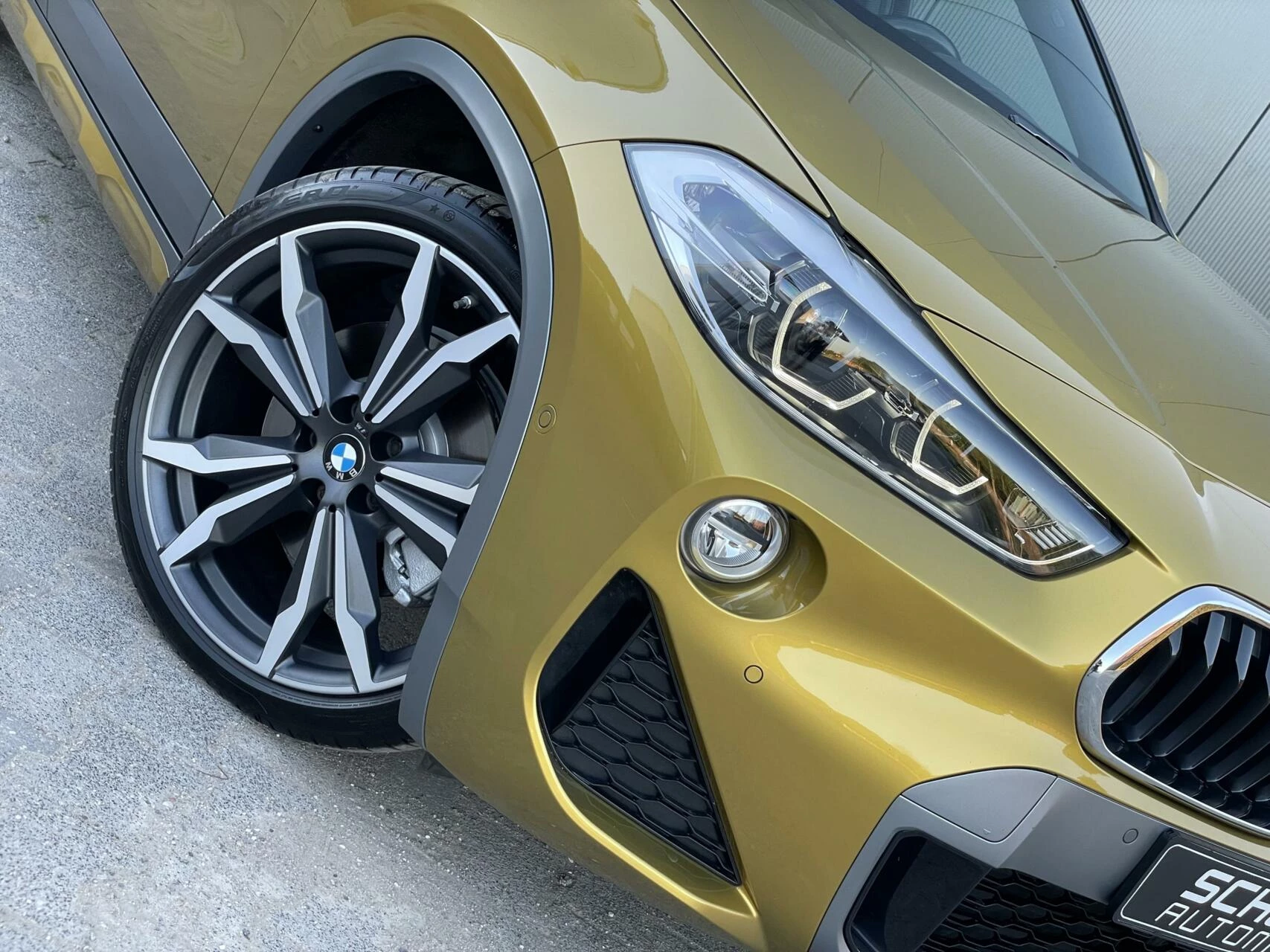 Hoofdafbeelding BMW X2