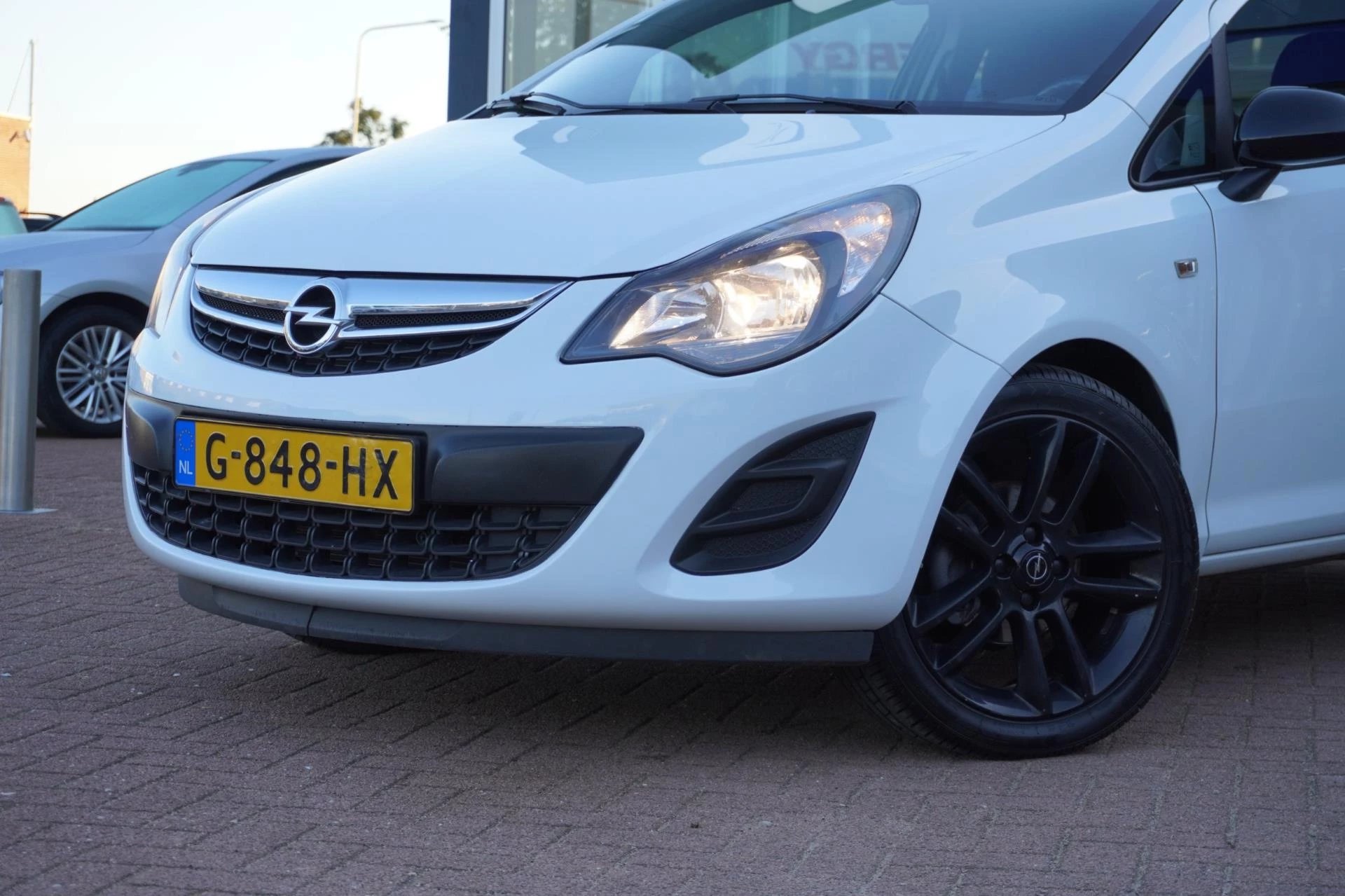 Hoofdafbeelding Opel Corsa