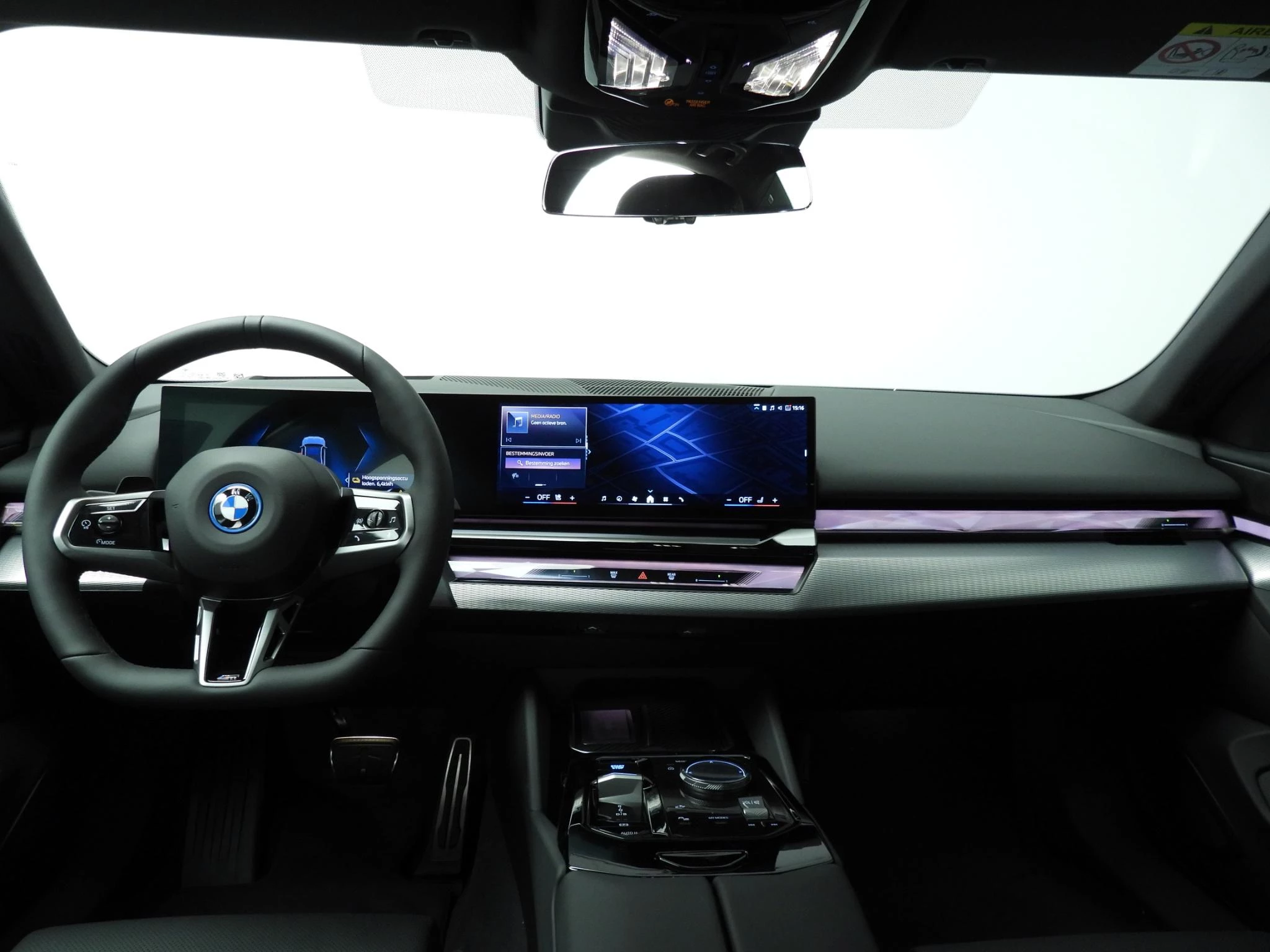 Hoofdafbeelding BMW i5