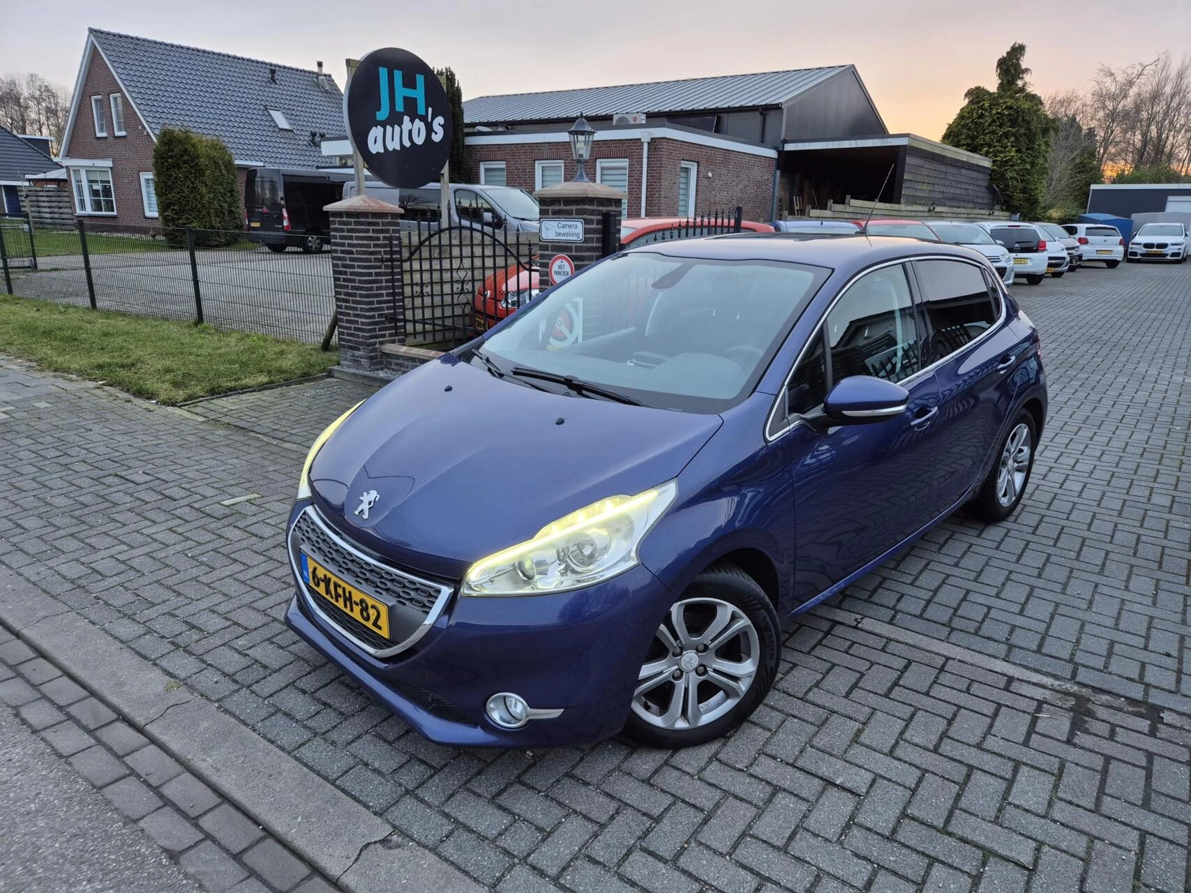 Hoofdafbeelding Peugeot 208