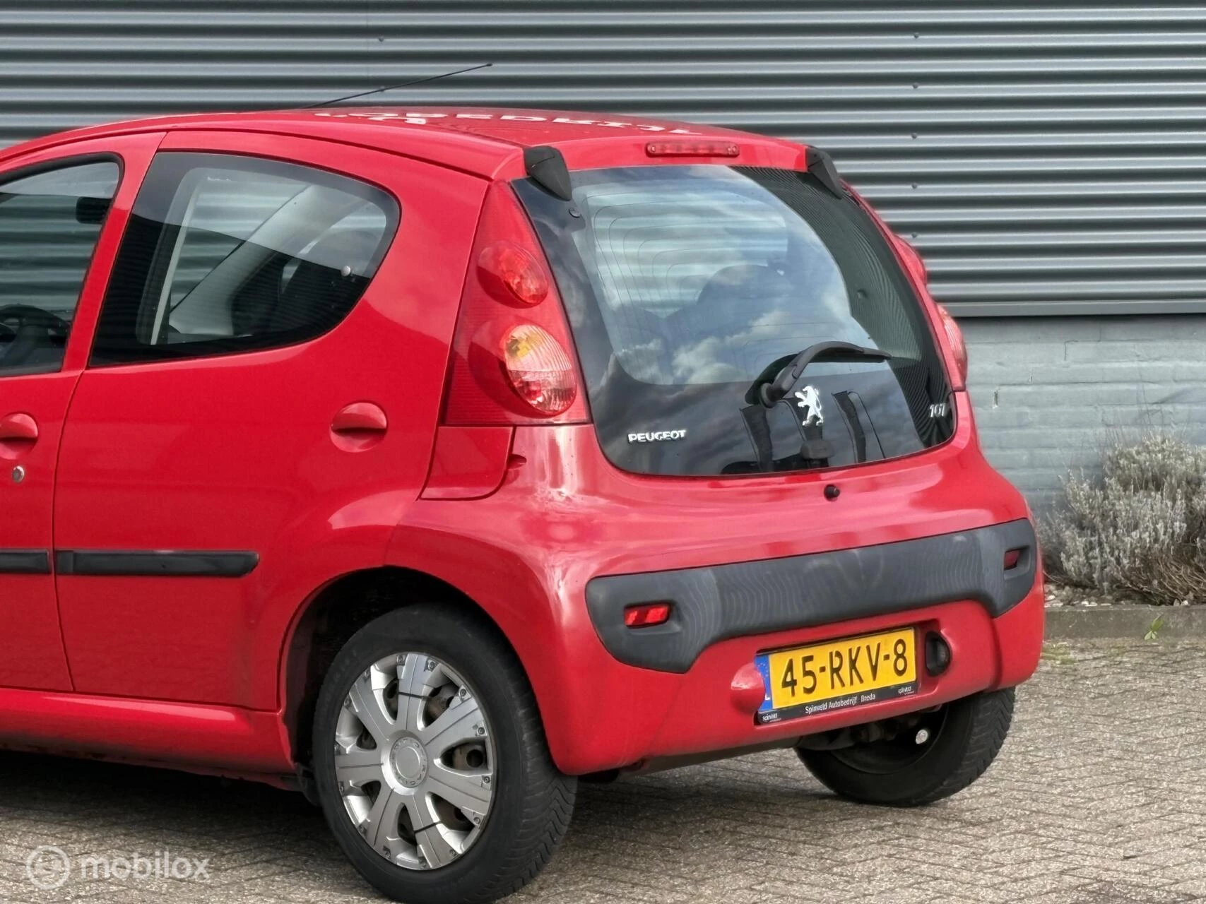 Hoofdafbeelding Peugeot 107