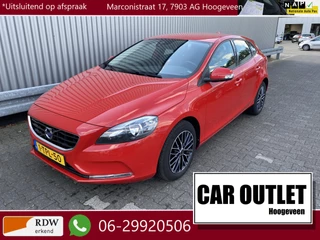 Hoofdafbeelding Volvo V40 Volvo V40 1.6 T3 Kinetic Clima, CC, PDC & Cam. nw. APK – Inruil Mogelijk –