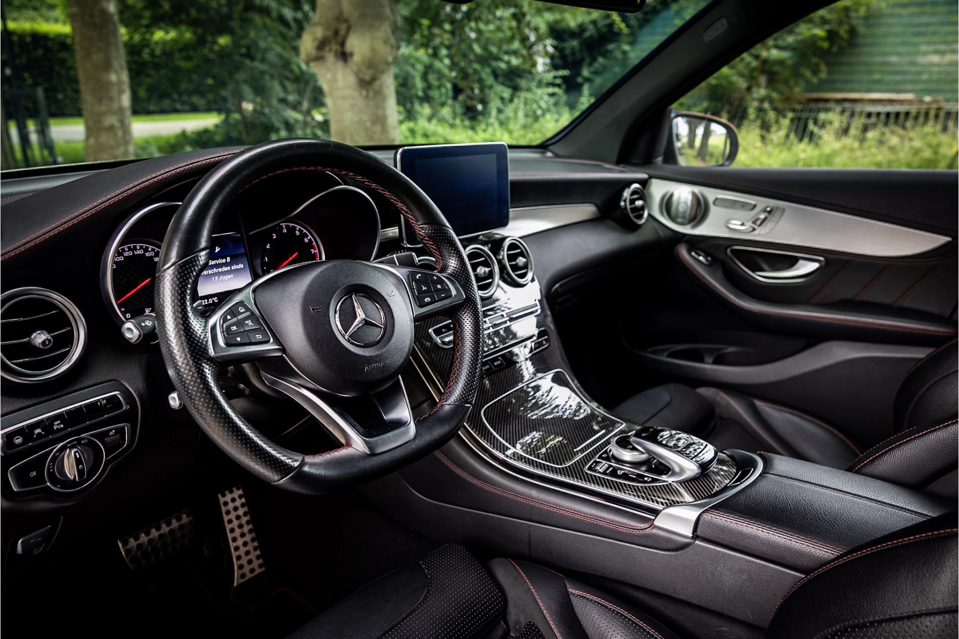 Hoofdafbeelding Mercedes-Benz GLC