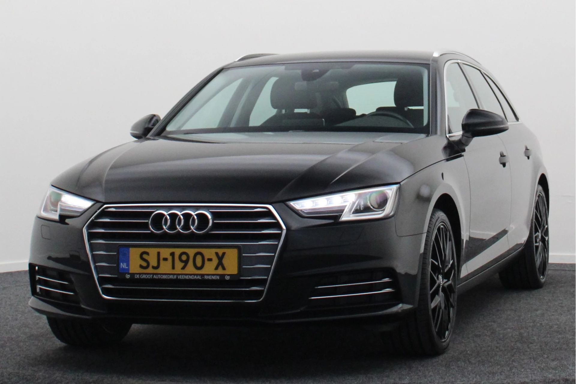 Hoofdafbeelding Audi A4
