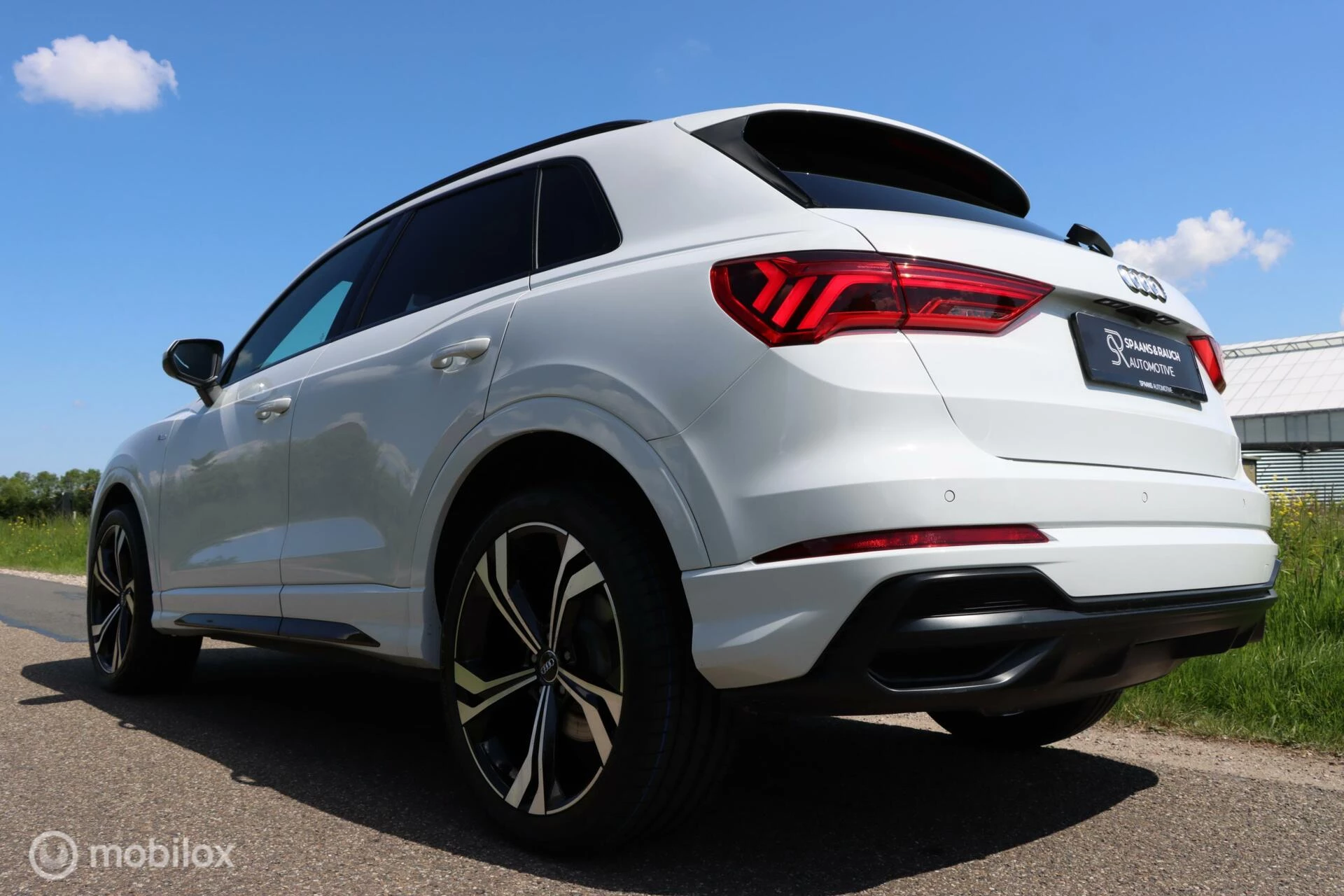 Hoofdafbeelding Audi Q3