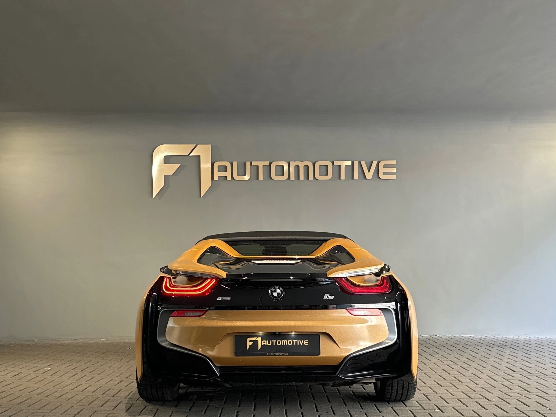 Hoofdafbeelding BMW i8