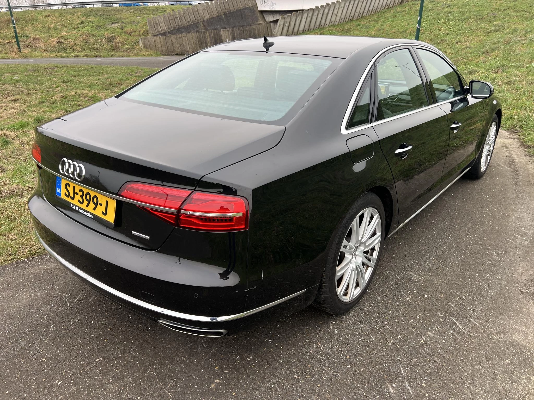 Hoofdafbeelding Audi A8