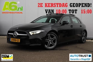 Mercedes-Benz A-klasse 160 Business Solution Panoramadak Widescreen Trekhaak 18 inch AMG Velgen Navigatie Camera Full LED Lane Assist Stoelverwarming