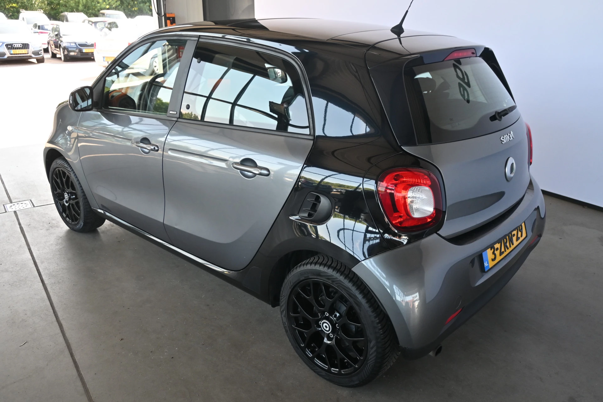 Hoofdafbeelding Smart Forfour