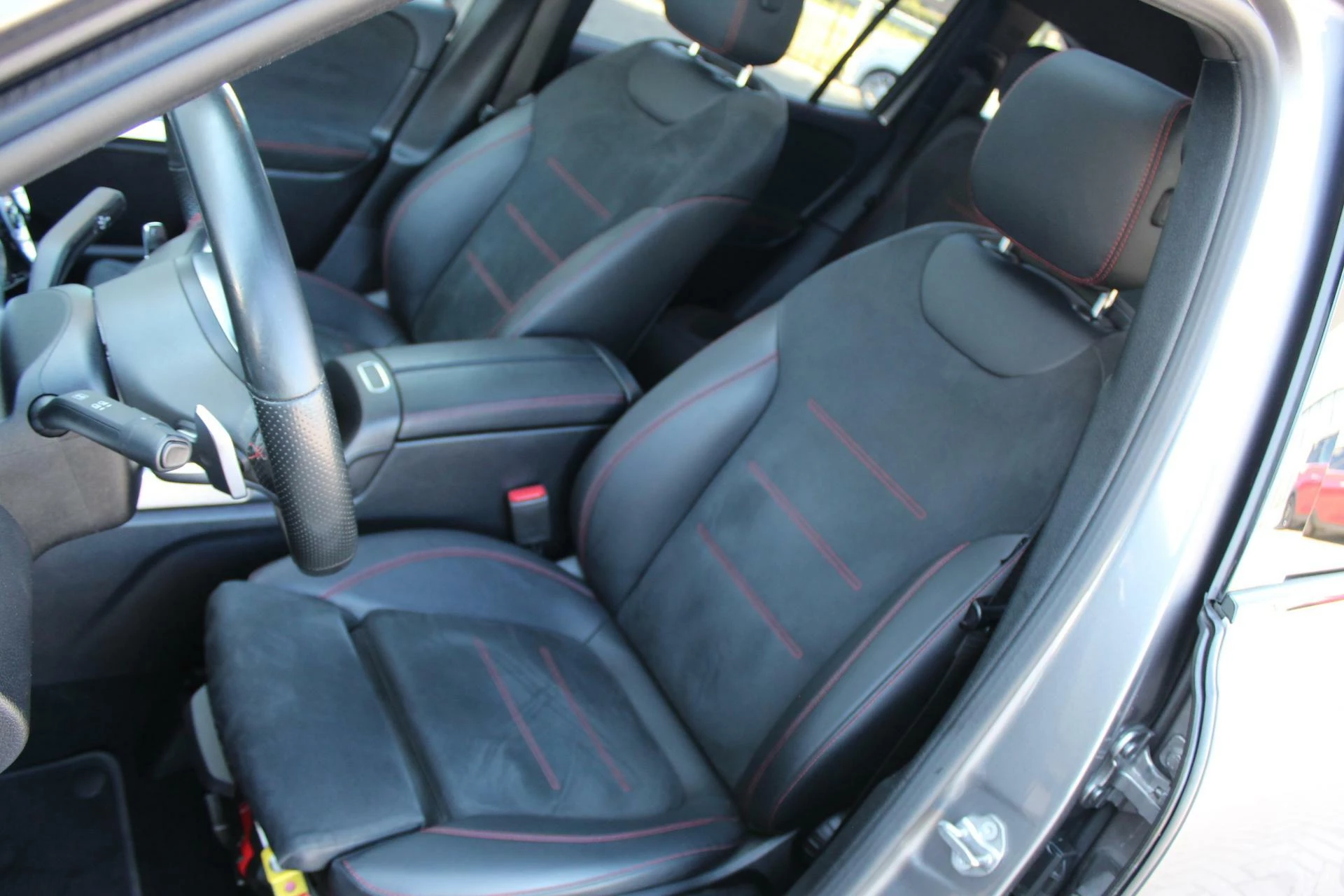 Hoofdafbeelding Mercedes-Benz GLB